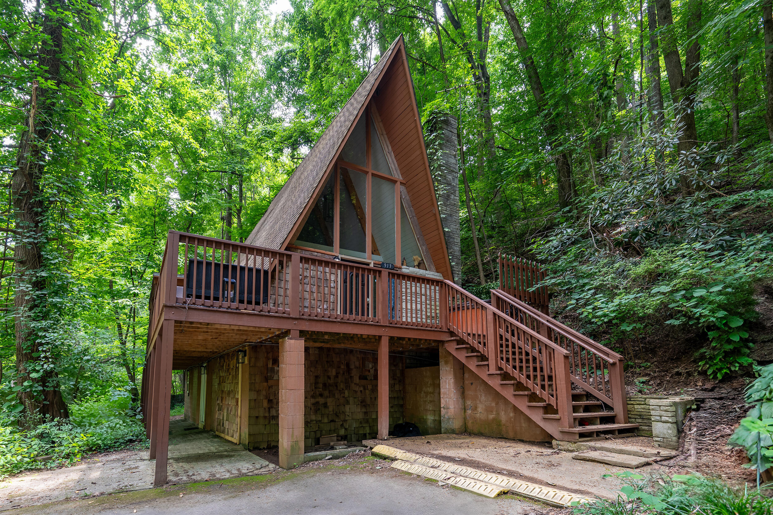 913 Ski Mountain Road — photo
