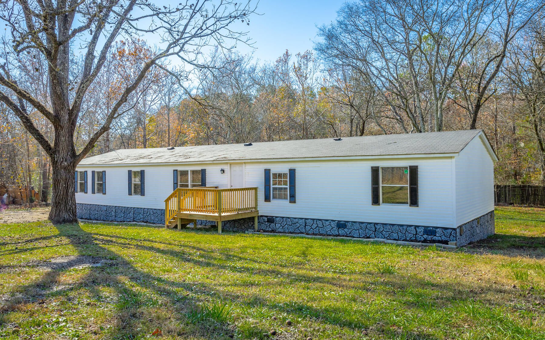 1343 N Hwy 341 — photo