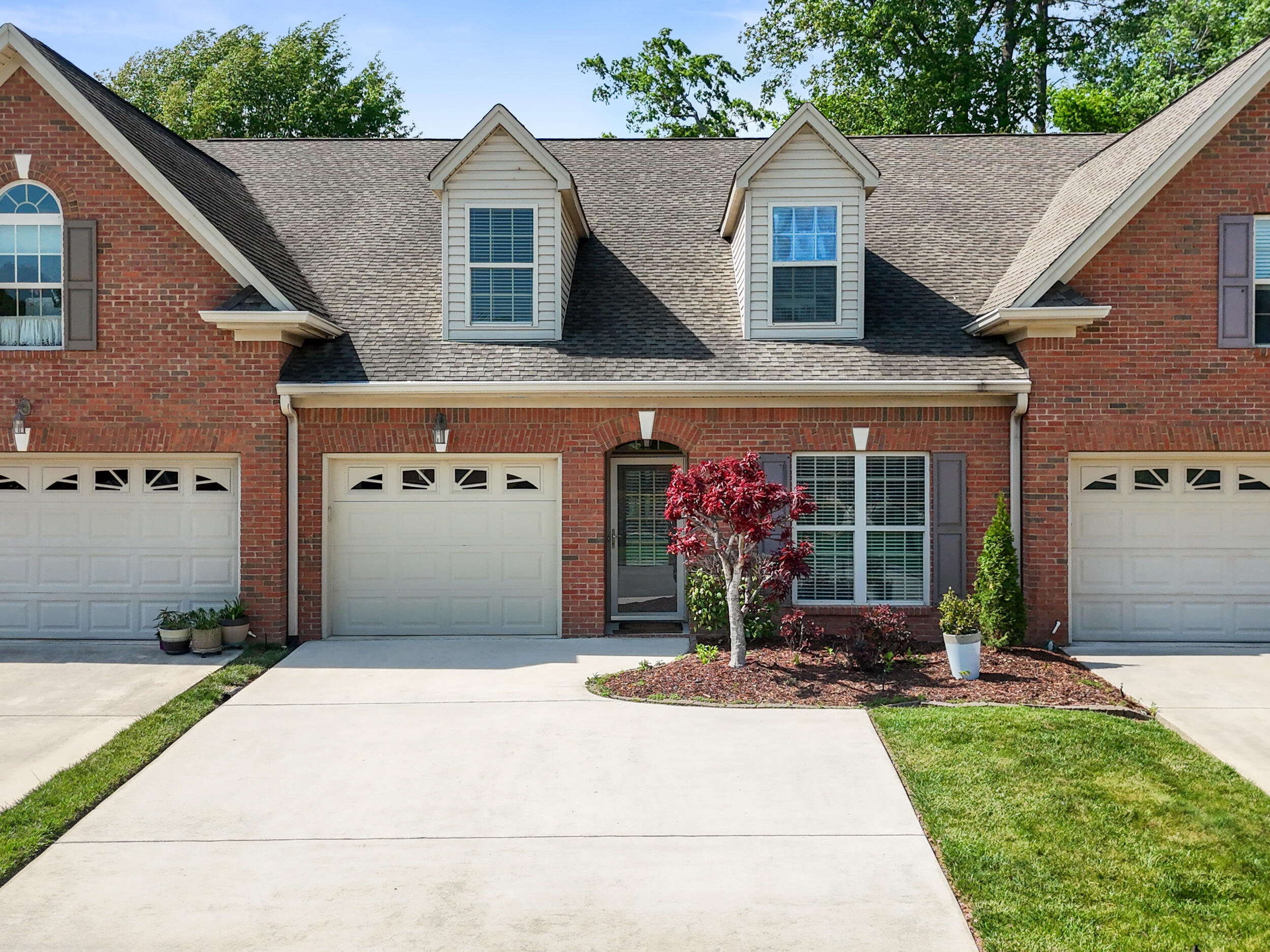 7699 Lenox Trace Drive — photo