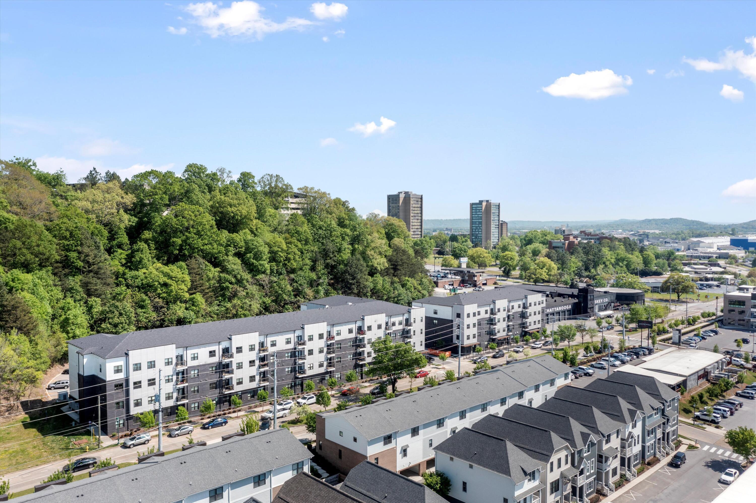 782 Riverfront Parkway, 107 — photo