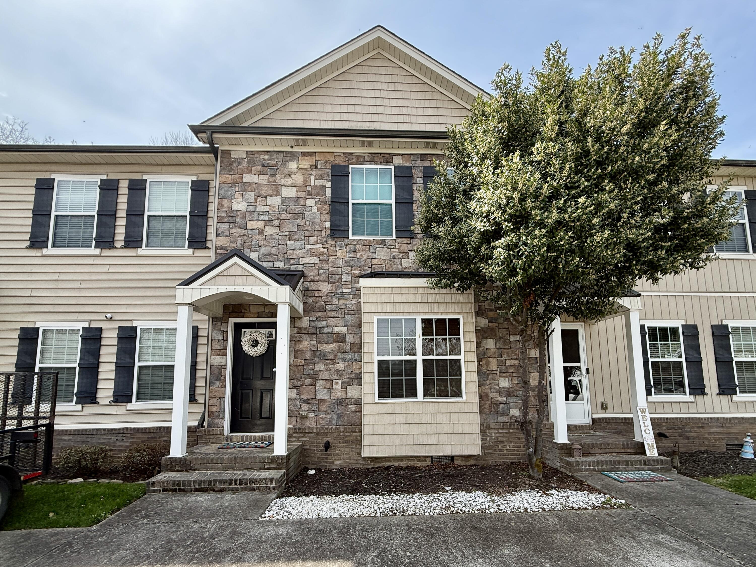 1223 Angie Lane NE — photo