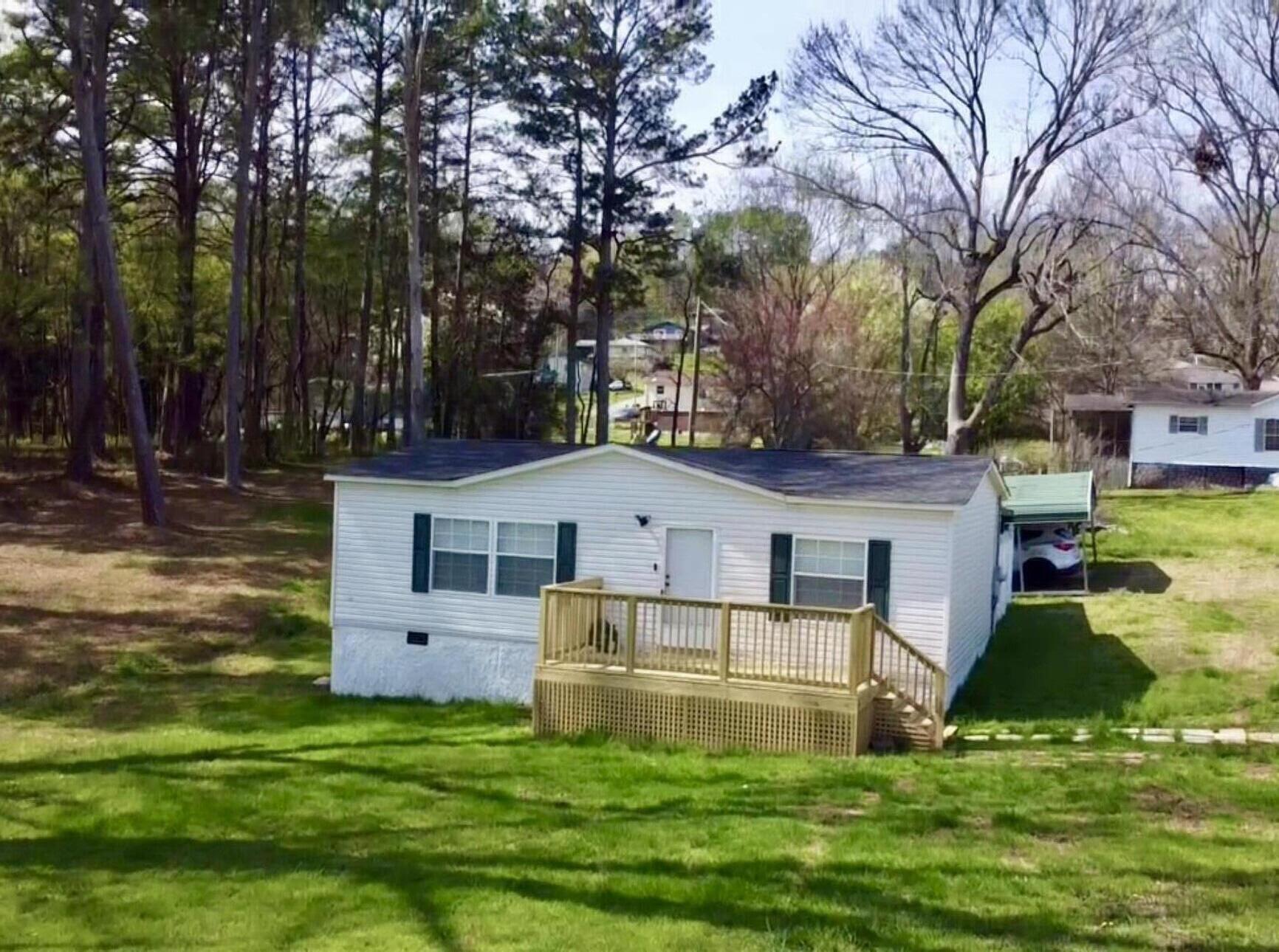 670 Pine Grove Road — photo