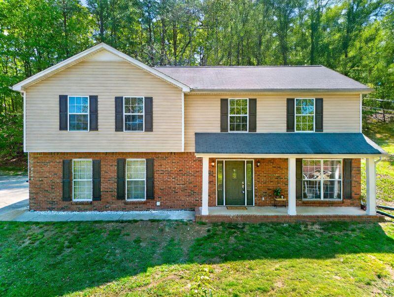 8706 Wooded Vale Court — photo