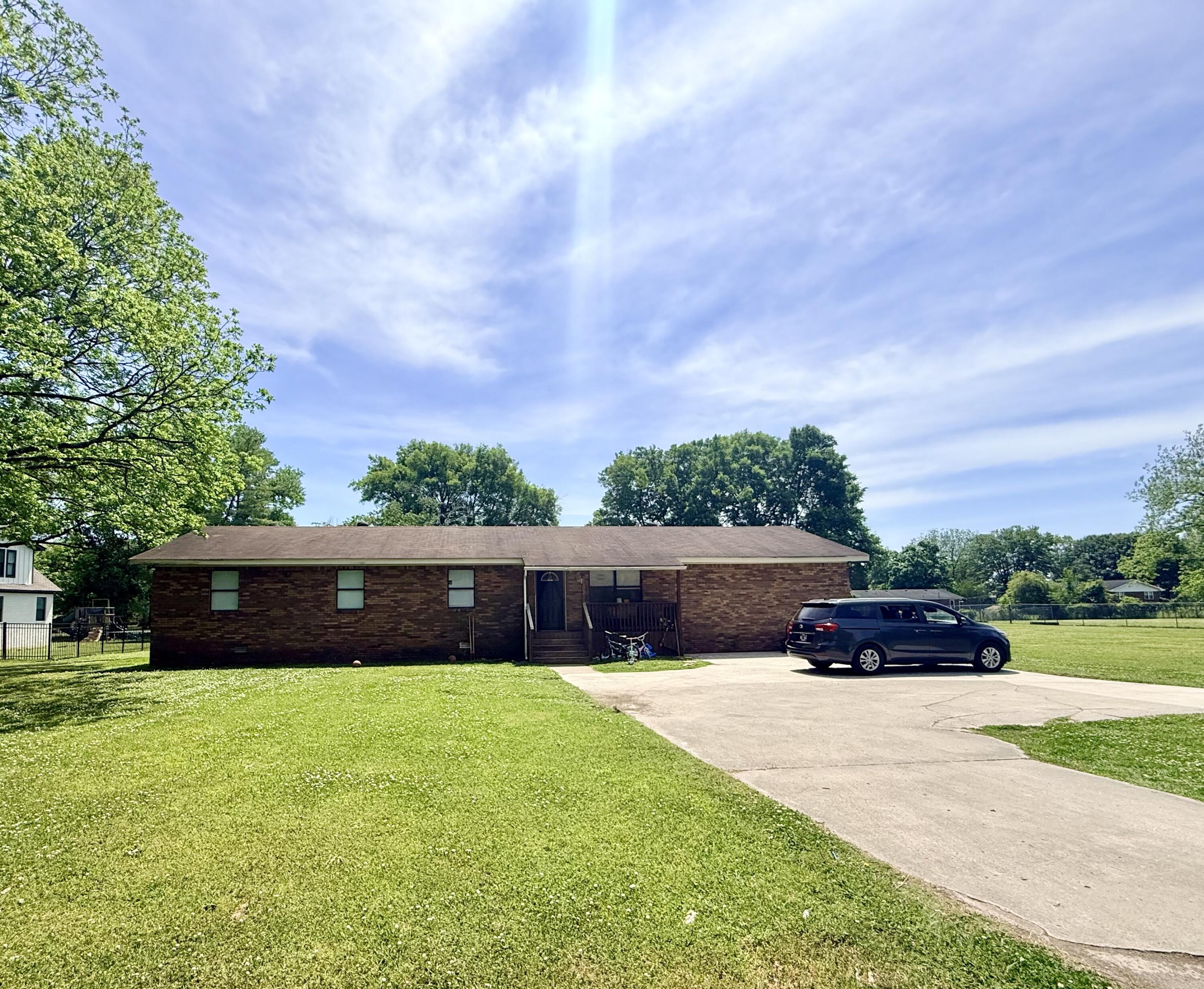 2103 Cumberland Avenue — photo