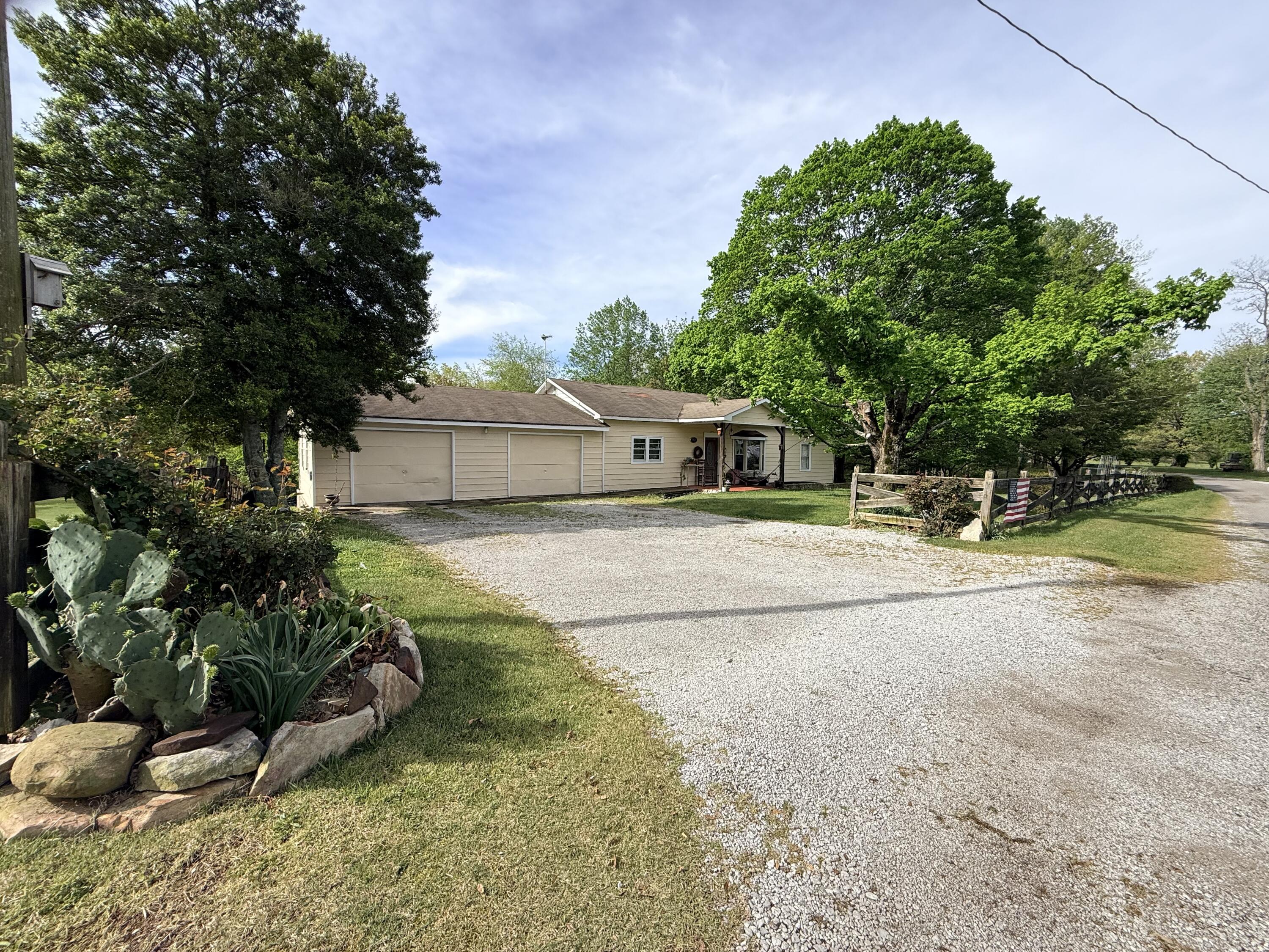 392 Hardbarger Road, Monteagle, TN 37356 — photo 2