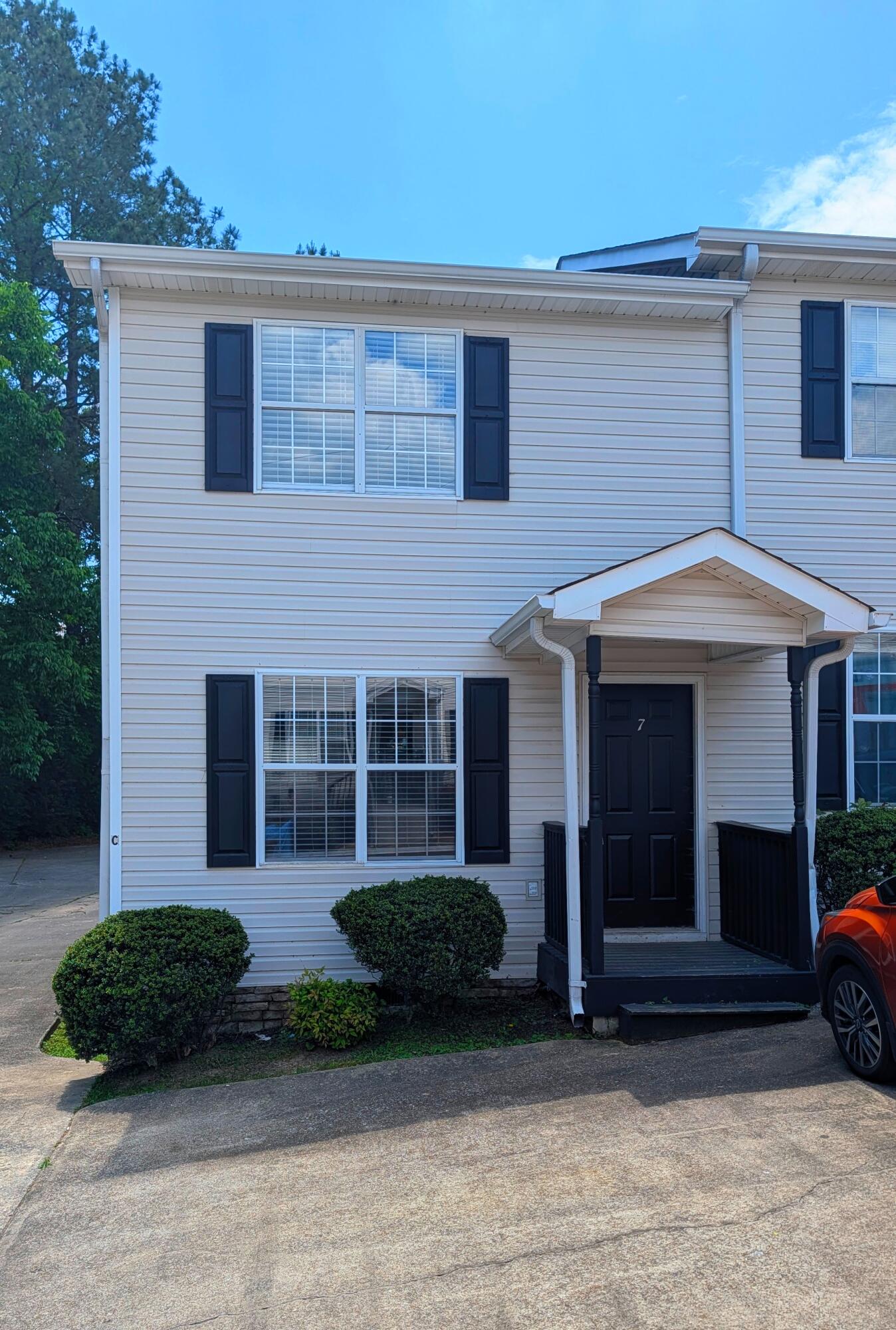 11 Bama Lane, C7 — photo