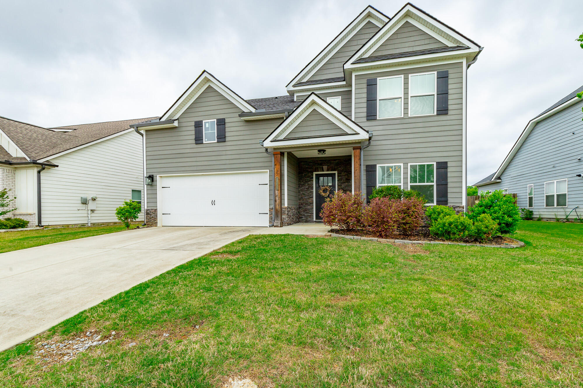 10829 Prairie Lake Drive — photo
