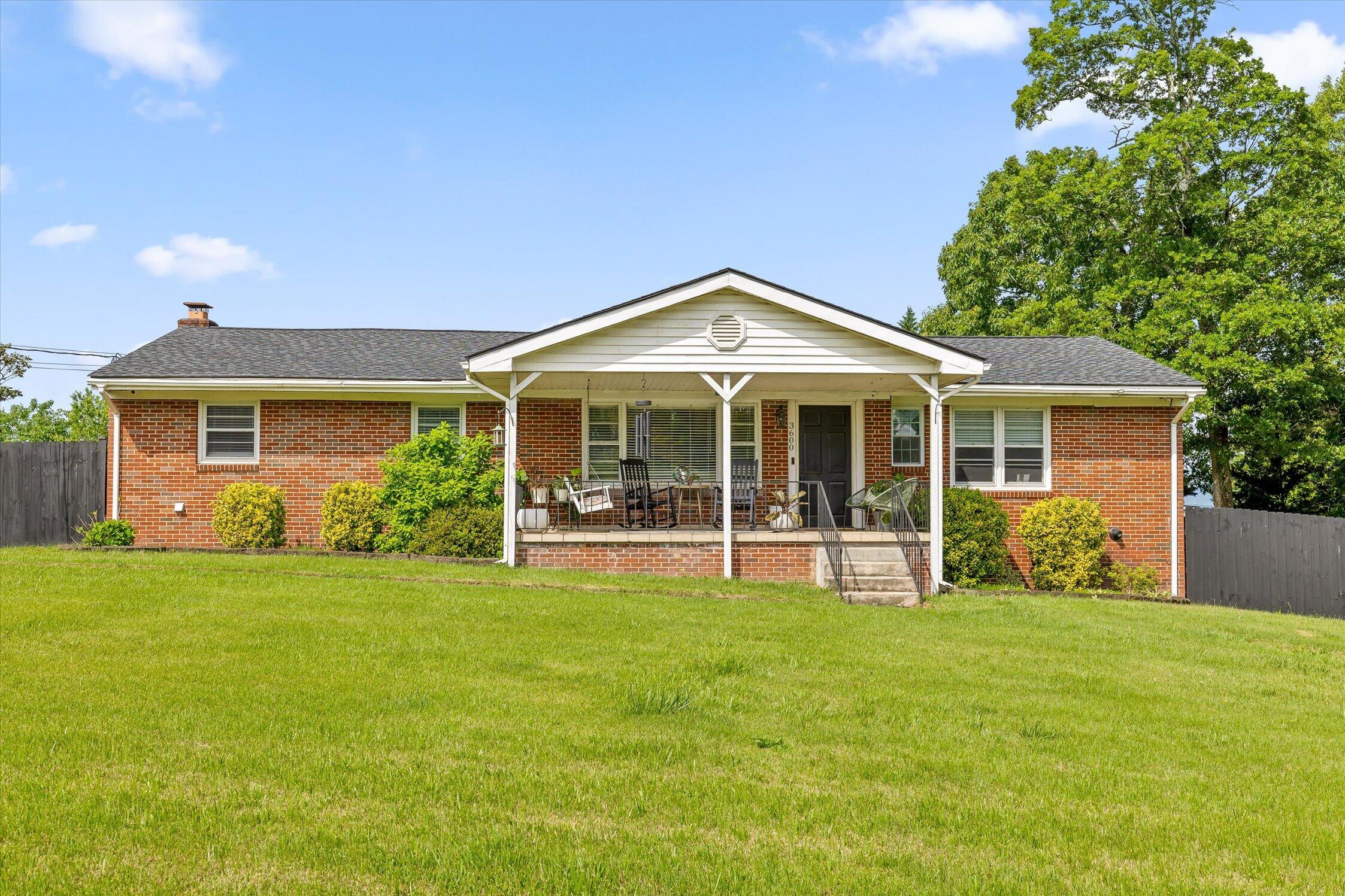 3600 Lake Vista Drive — photo