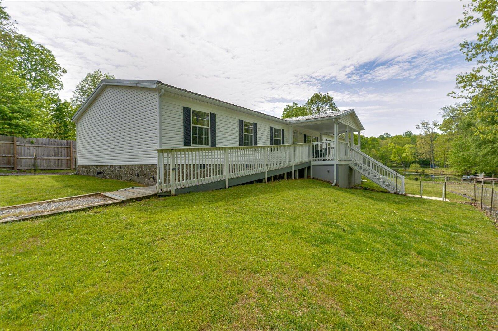 936 Fawn Circle — photo