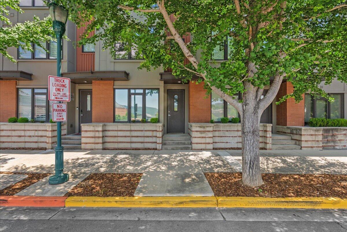 129 Walnut Street, Unit 125 — photo