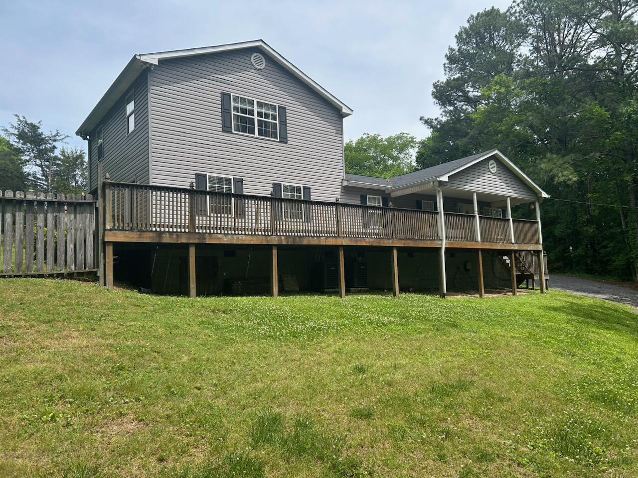 276 Hoover Road — photo
