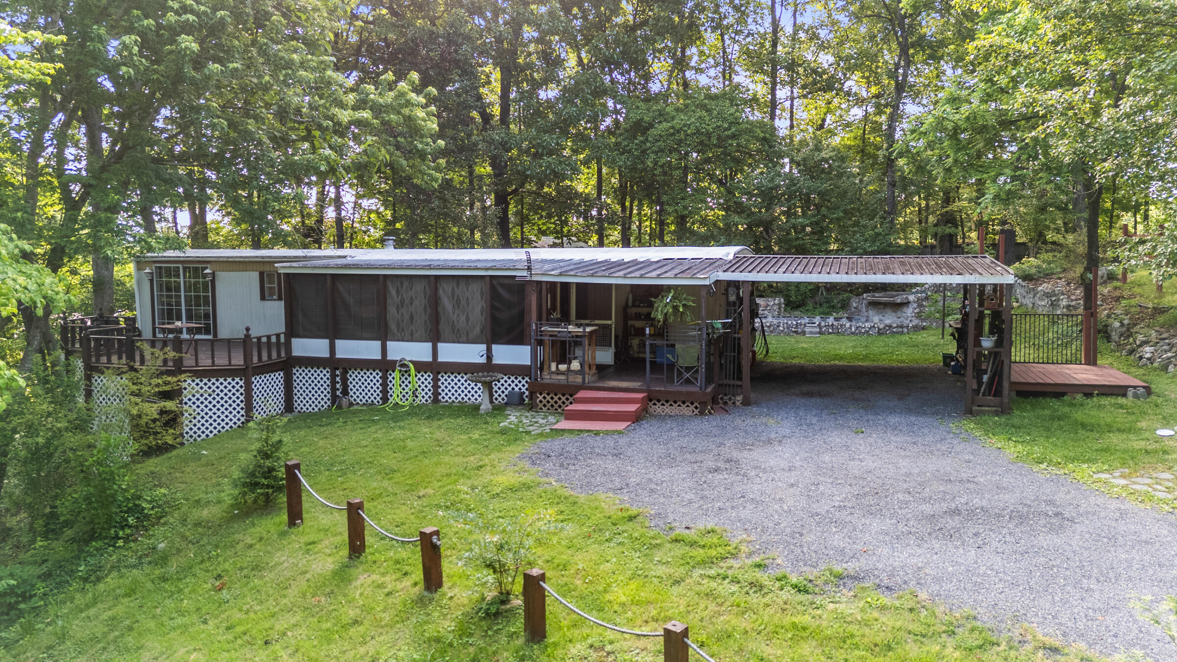 81 Shrader Lane — photo
