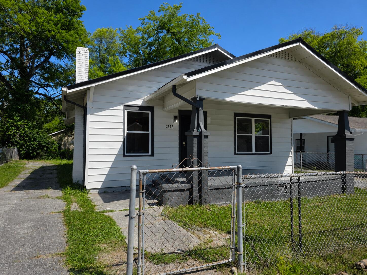 2512 Taylor Street — photo