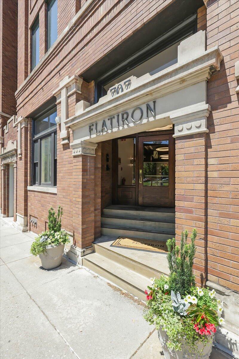 707 Georgia Avenue, #304 — photo