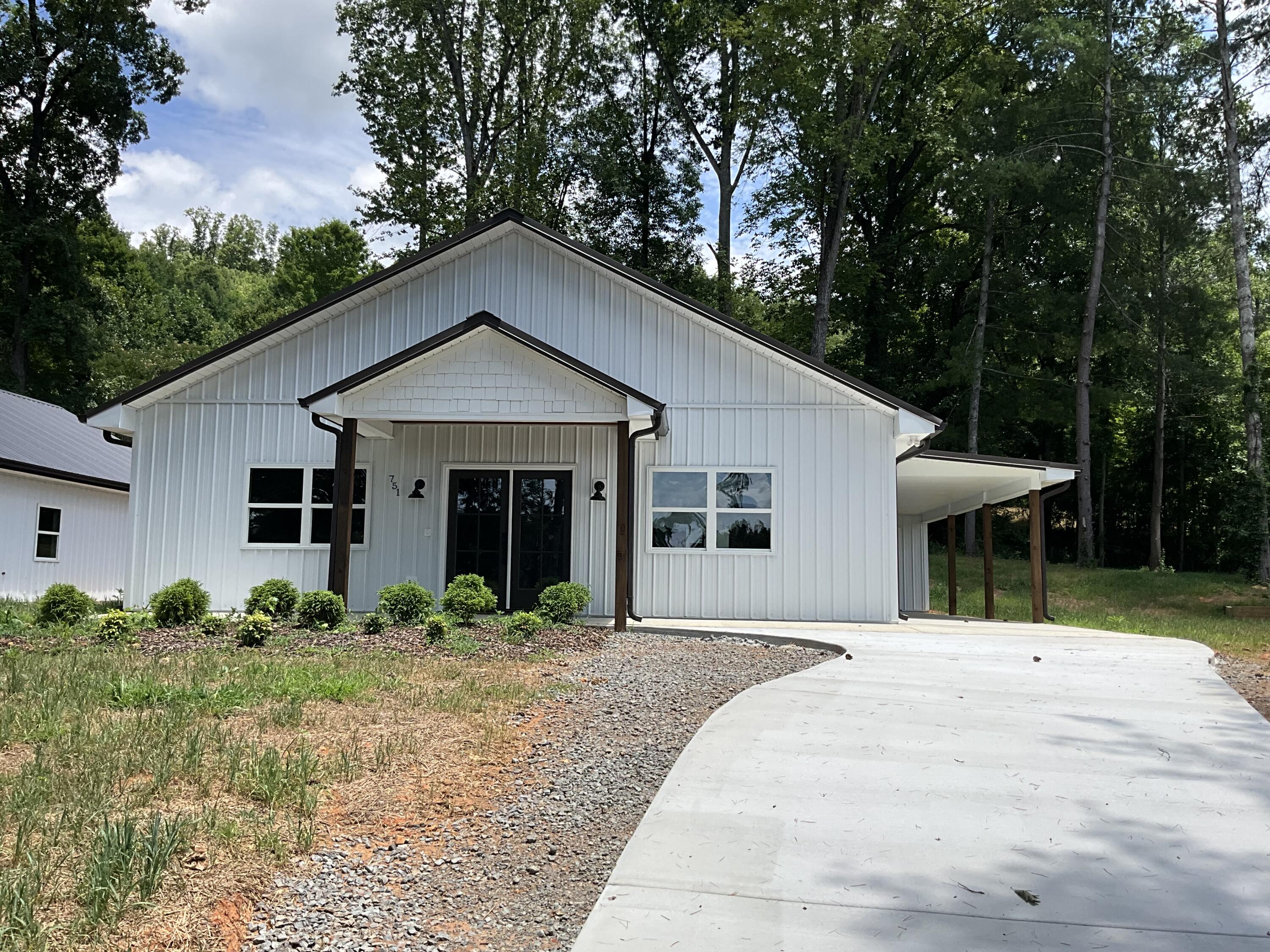 751 Lead Mine Valley Road SW — photo