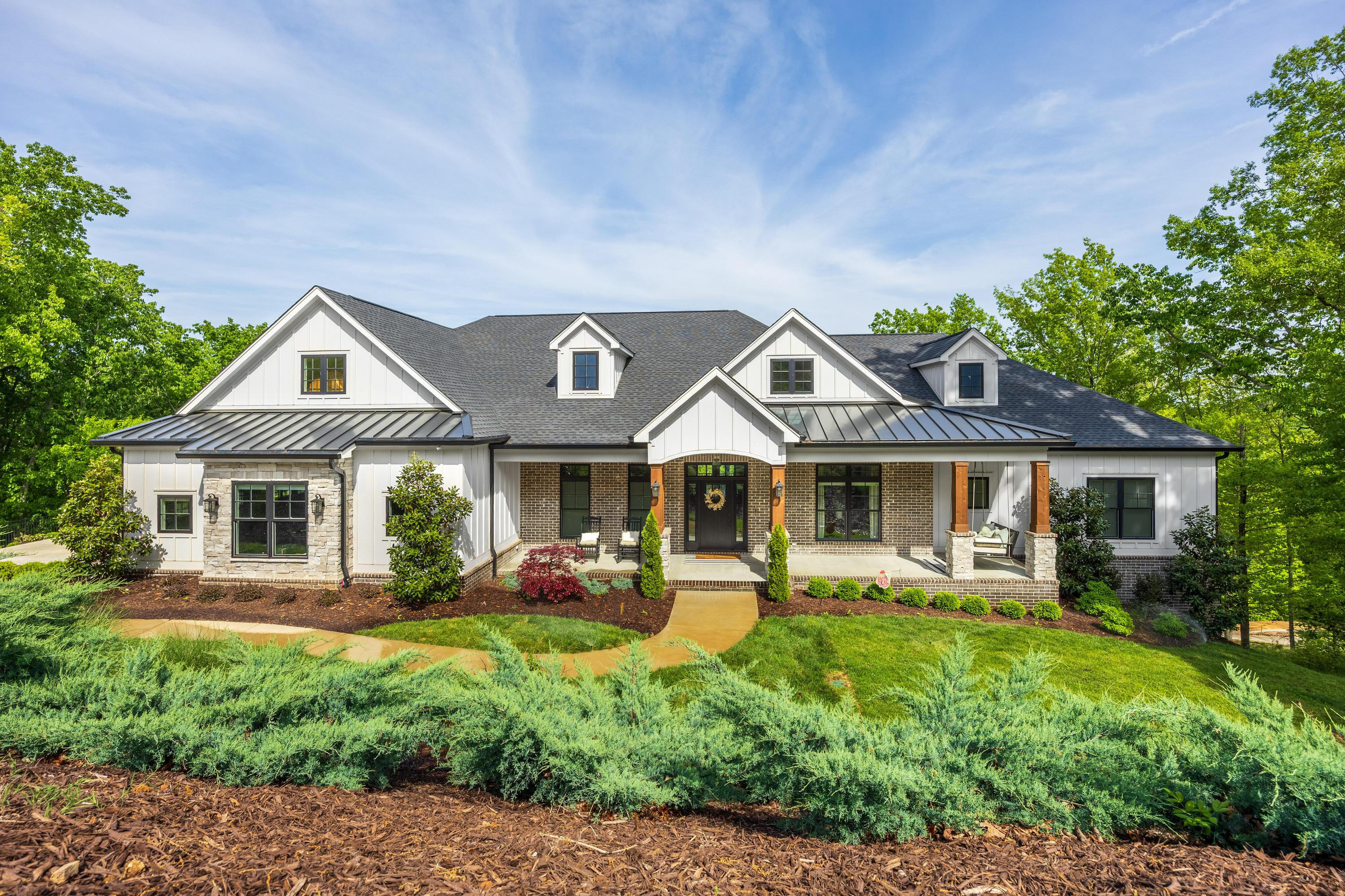 2214 Horizons View Drive — photo