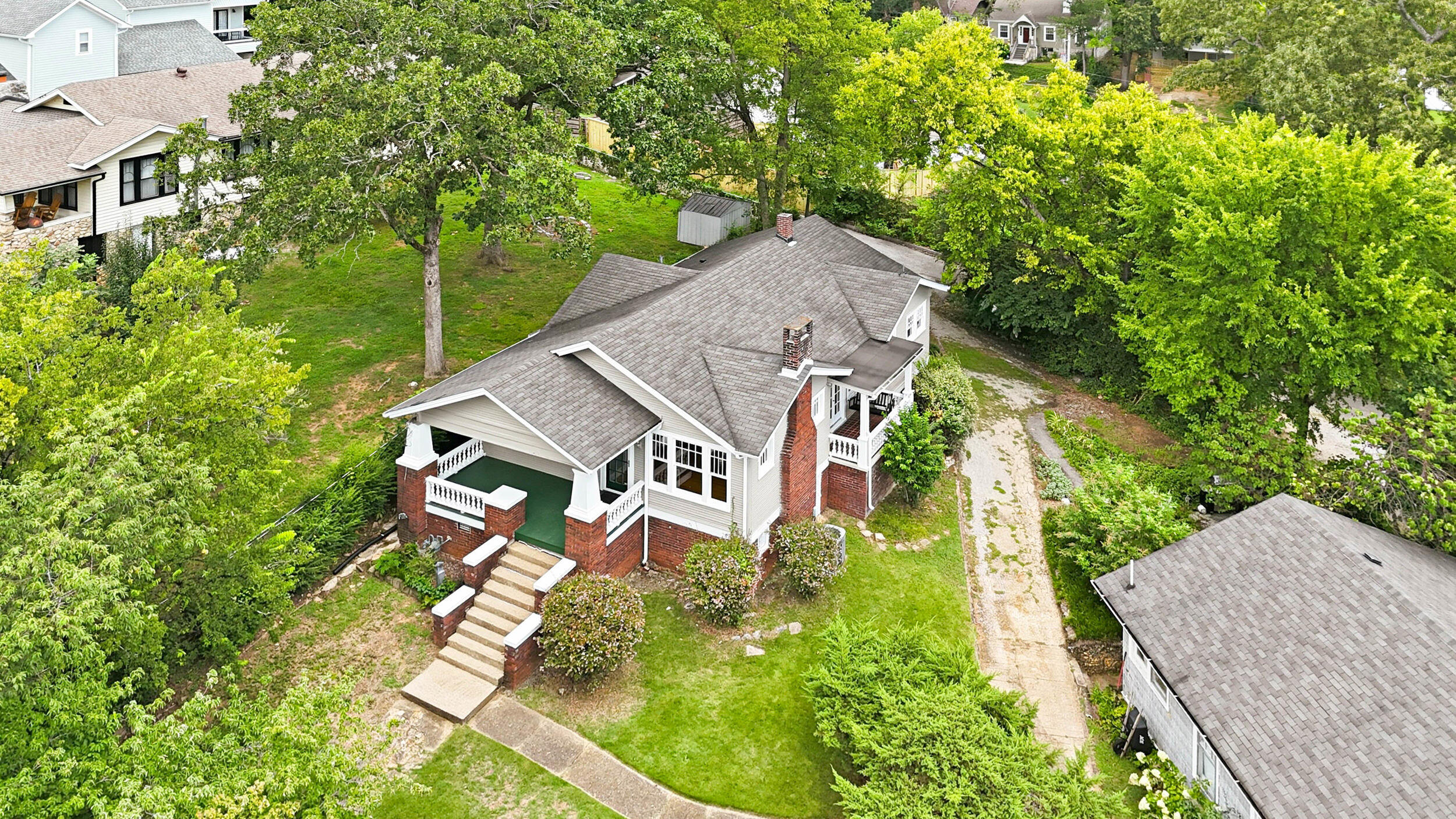 1317 Russell Street — photo