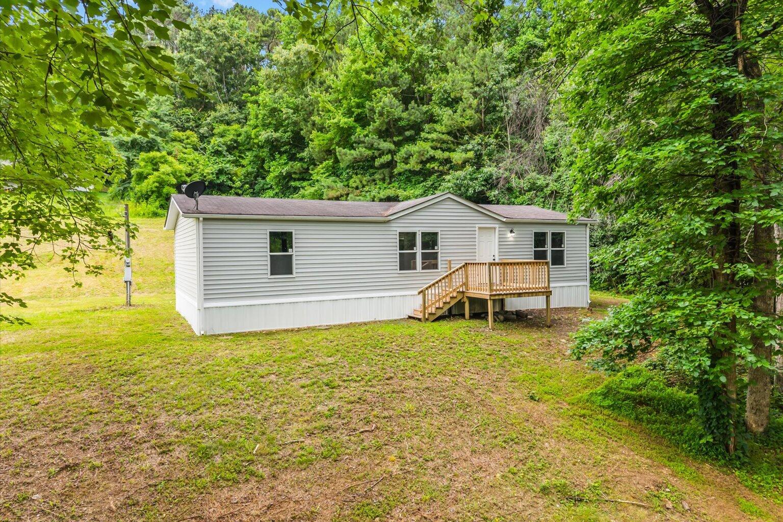 148 Watkins Way — photo