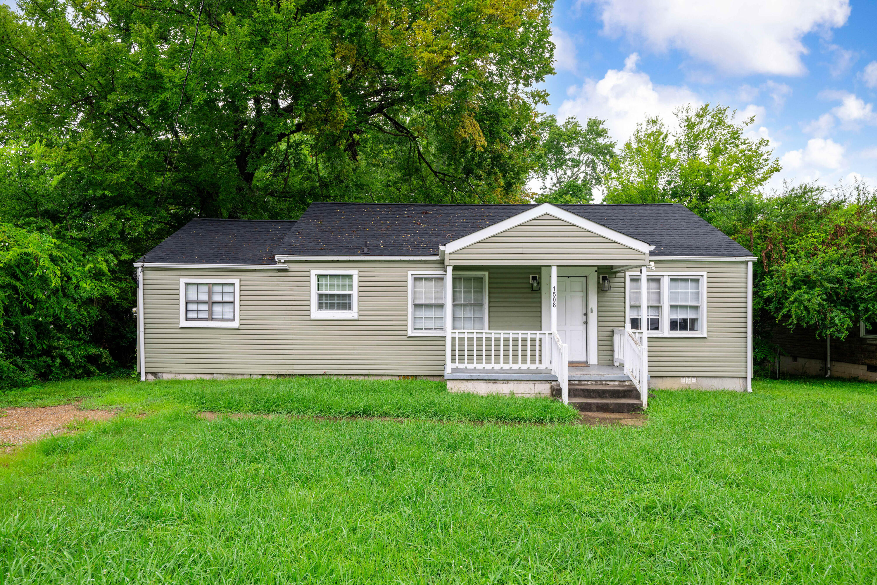 1508 Swope Drive — photo