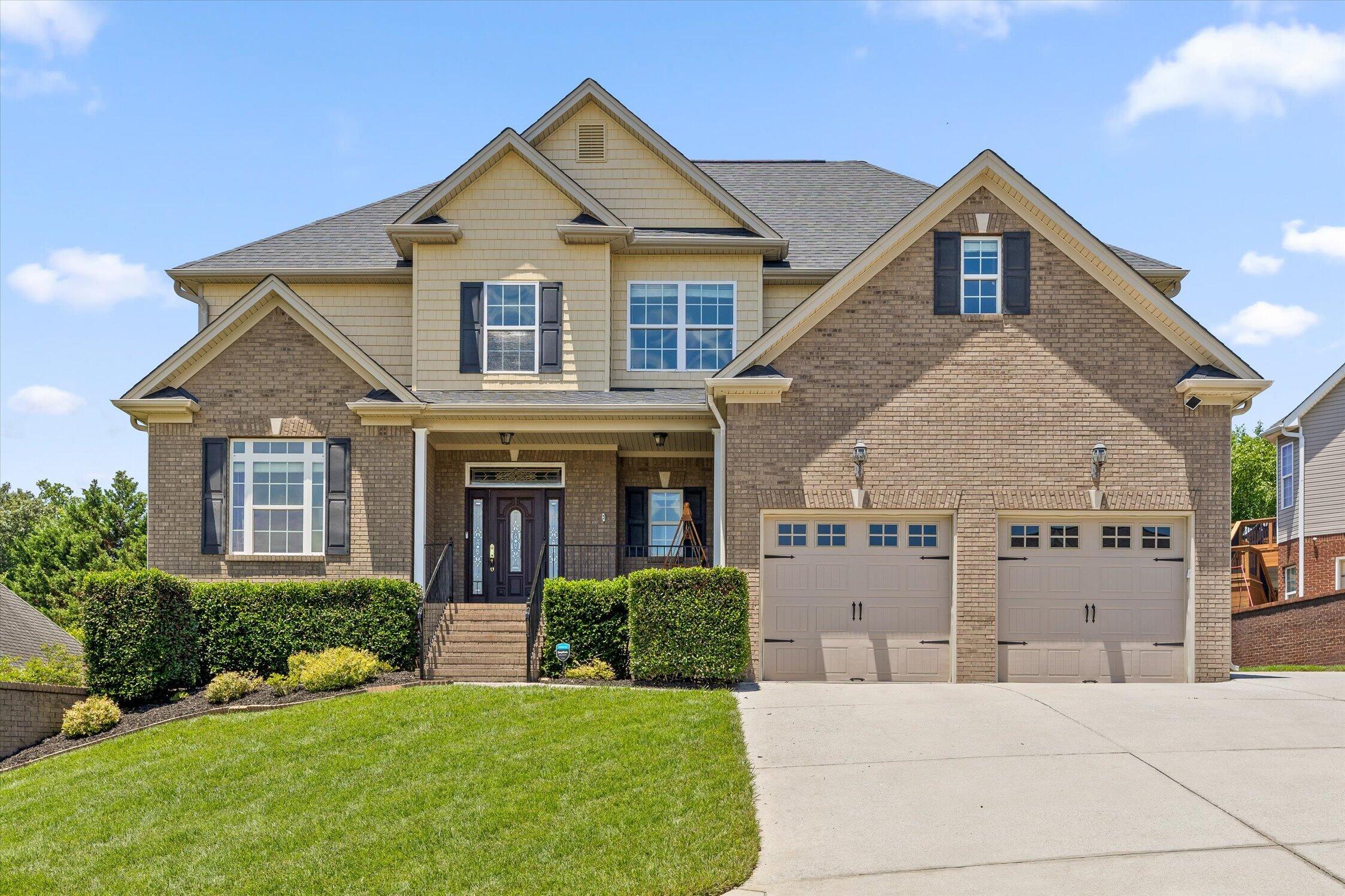 9875 Fieldcrest Drive — photo