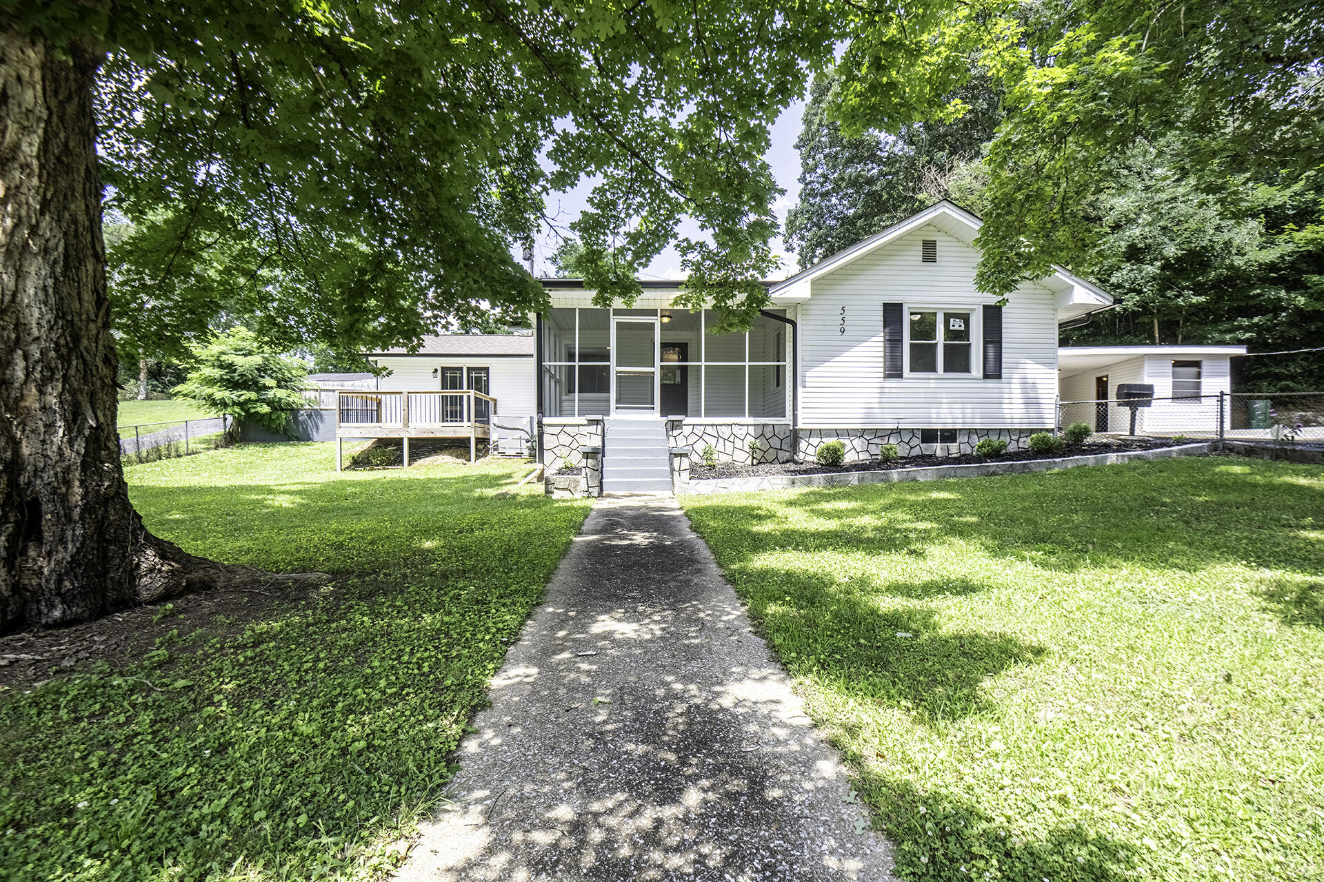 559 Union Fork Road — photo