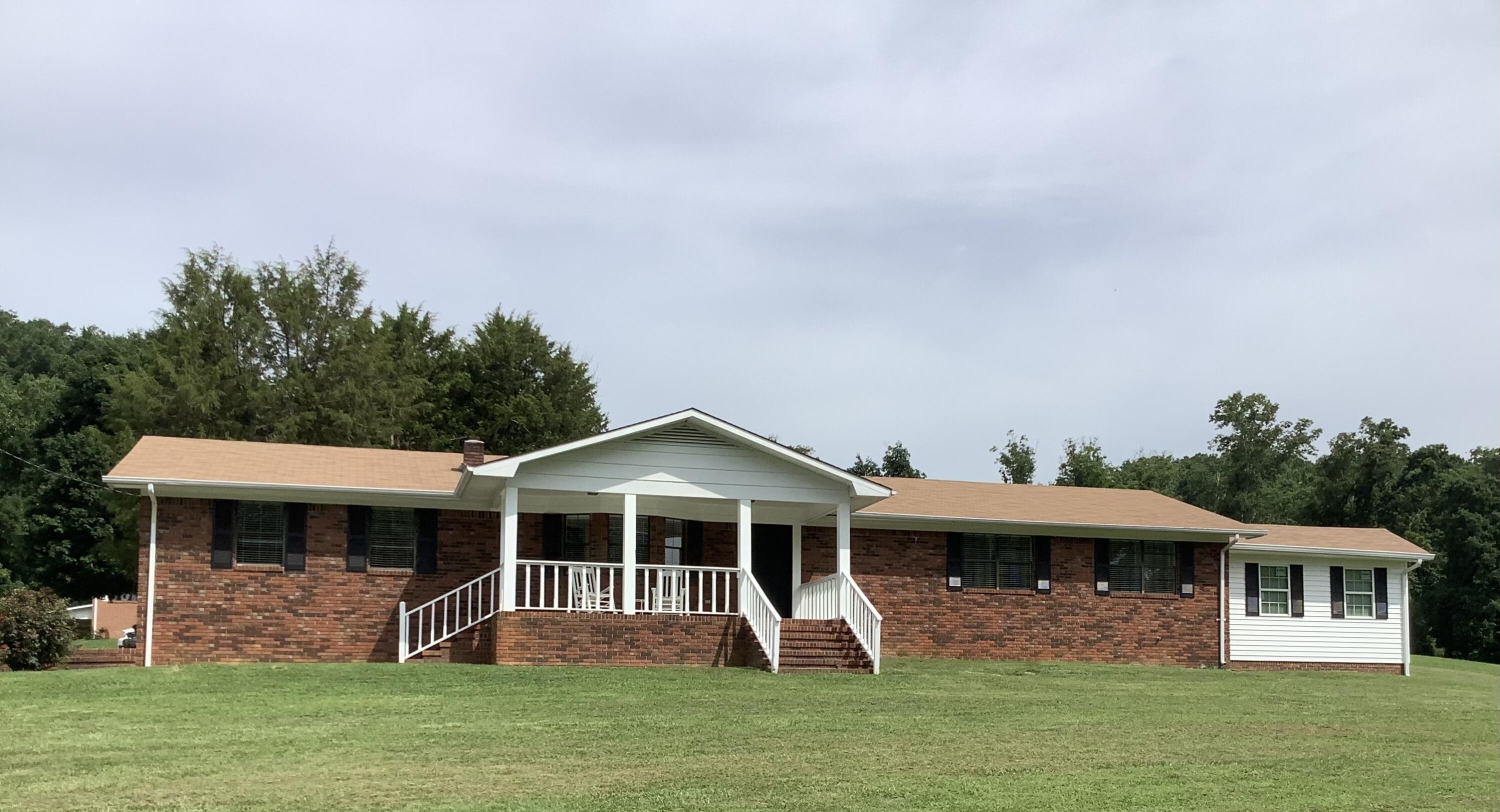 6047 White Oak Valley Circle — photo