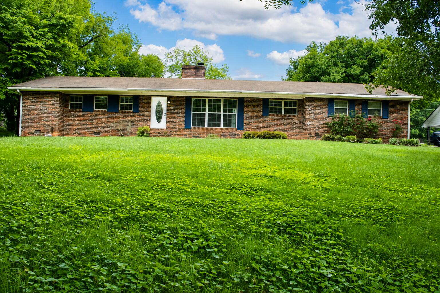 814 Cedar Springs Road — photo