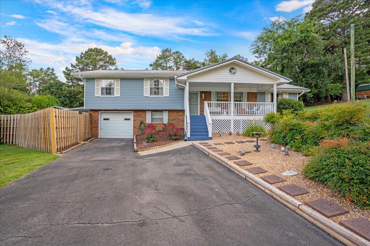 1026 Bandy Lane — photo