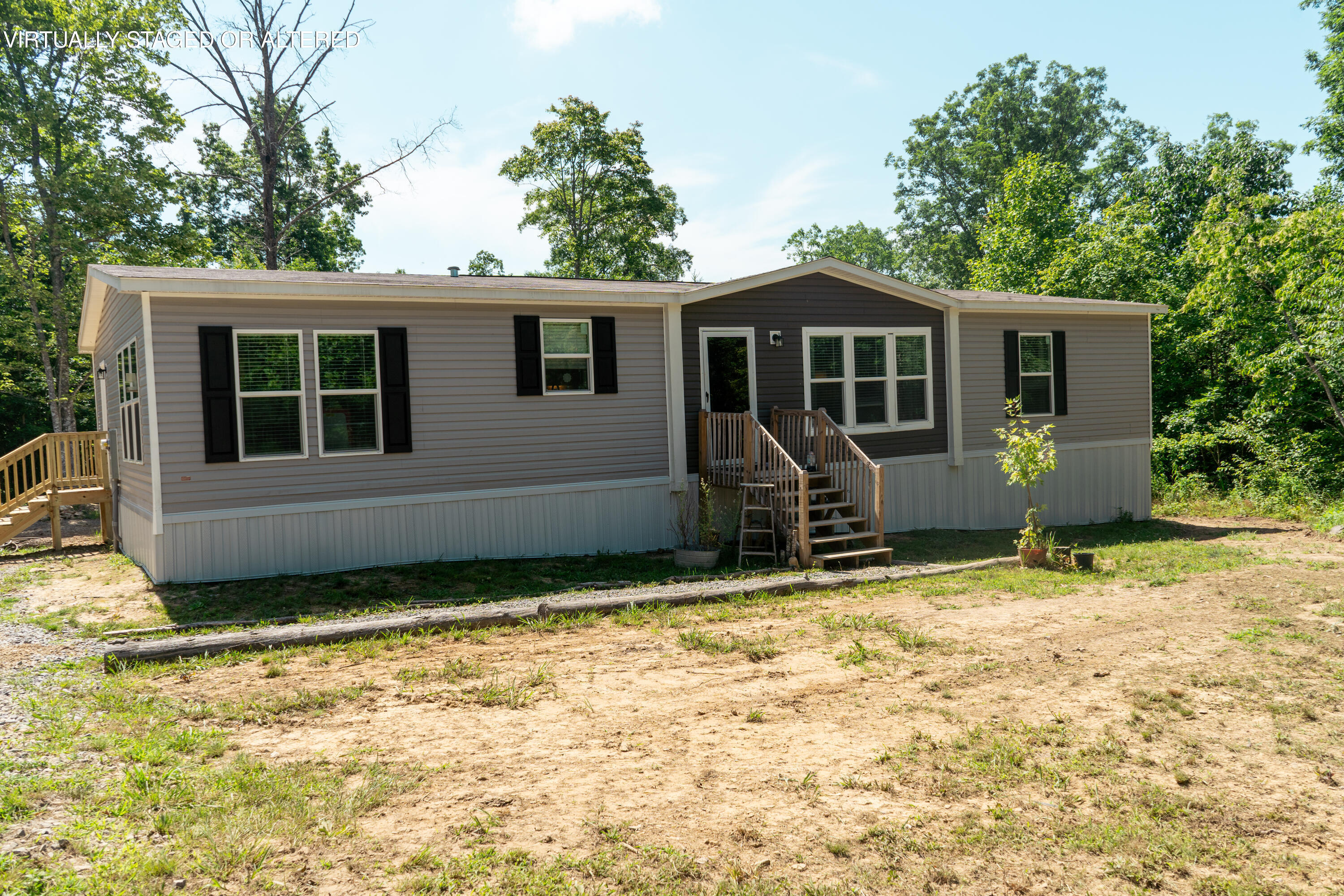 1719 Deerhead Road — photo