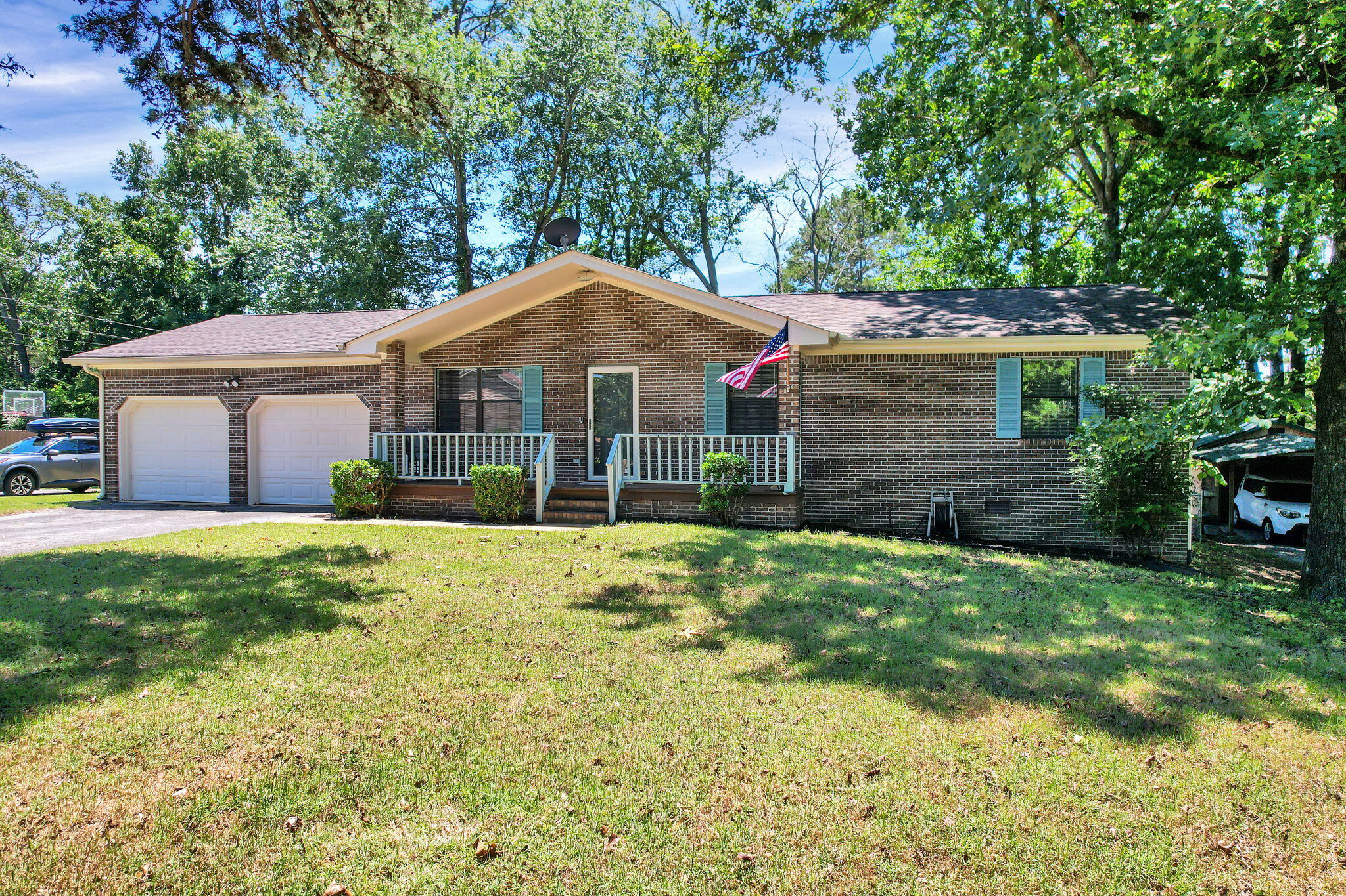 6673 Harrison Heights Drive — photo