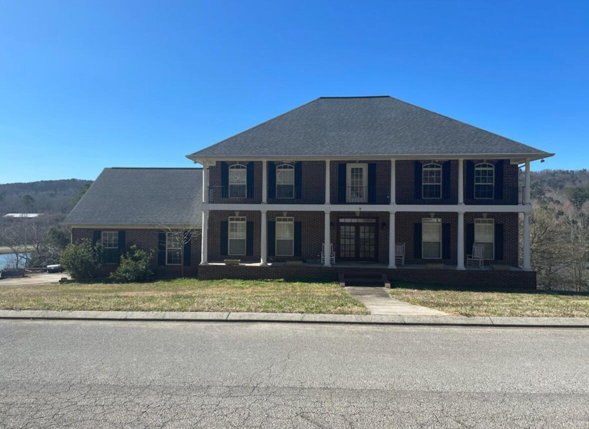 425 Cherokee Lake Drive — photo