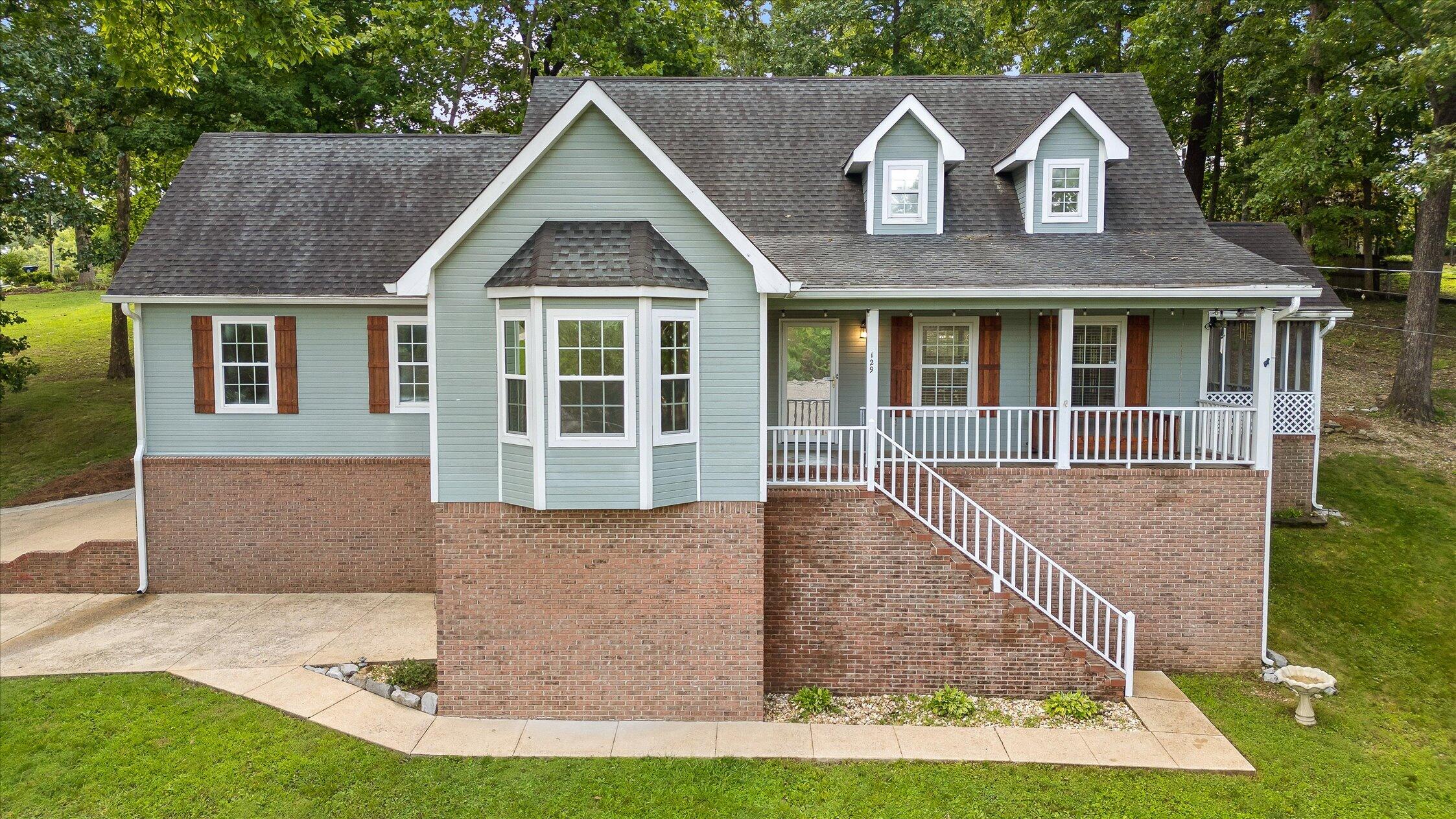 129 Dana Lane — photo