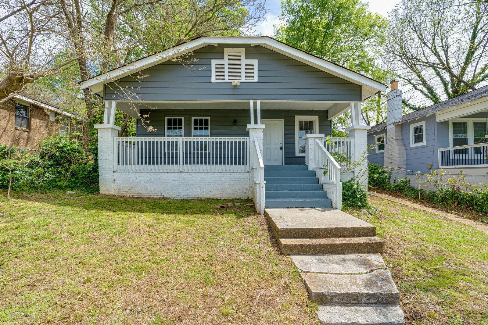 3404 Dodson Avenue — photo