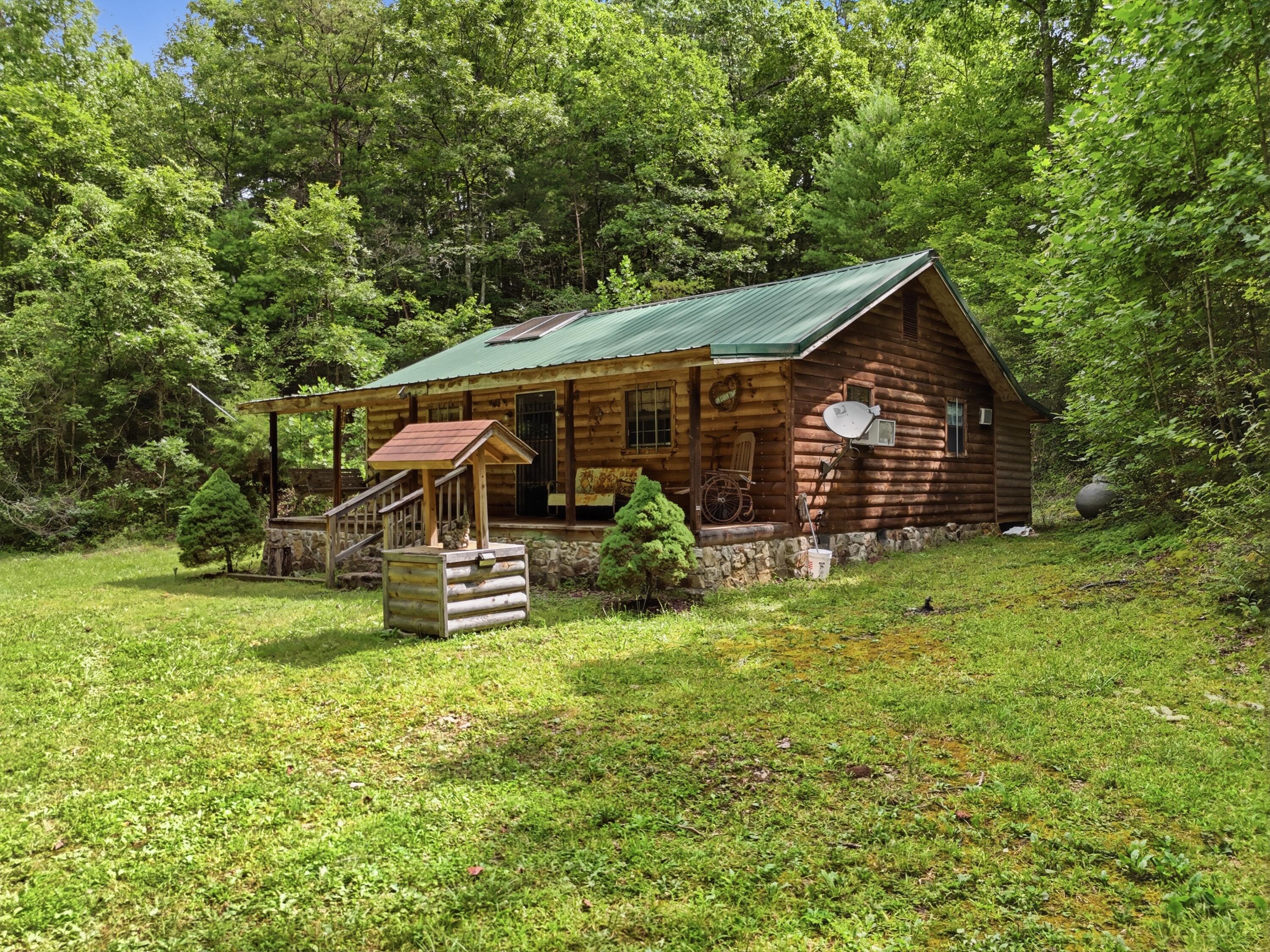 2 Dog Hollow Road — photo