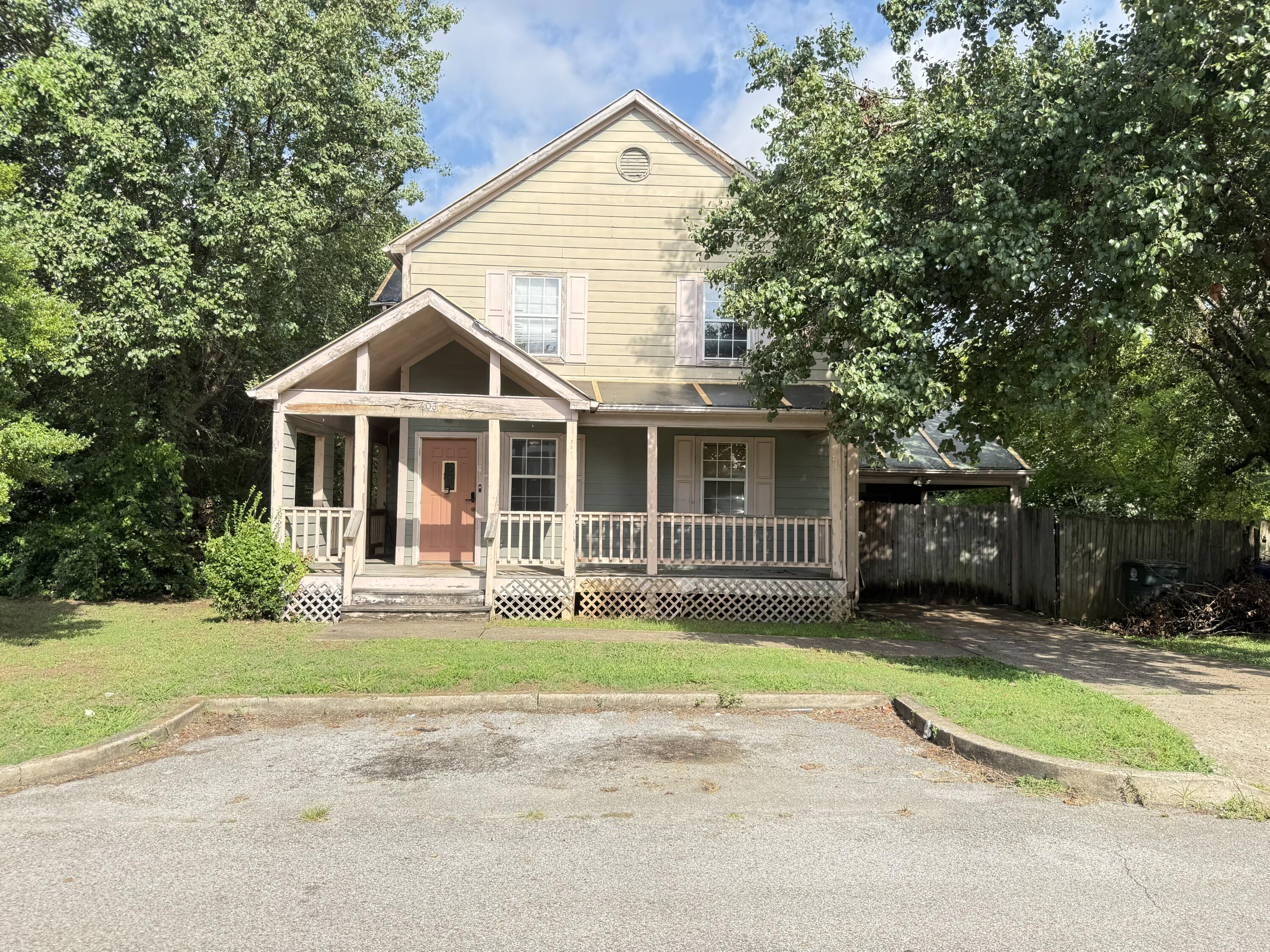 403 N Hickory Street — photo