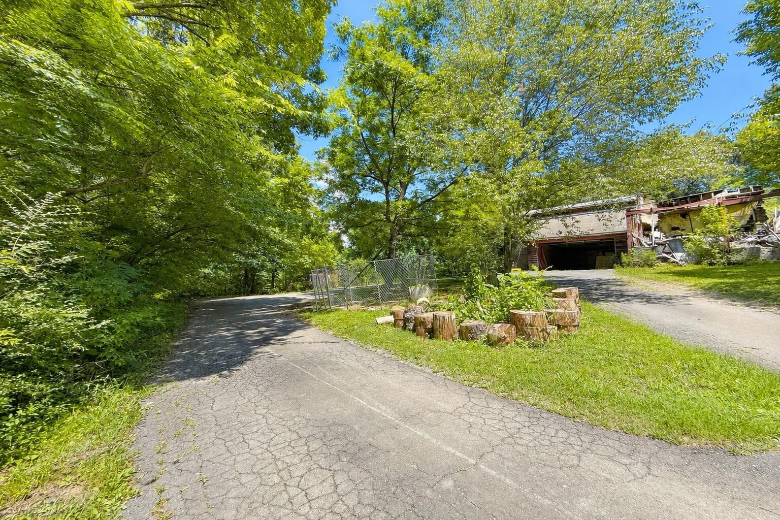 123 Mary Lane — photo