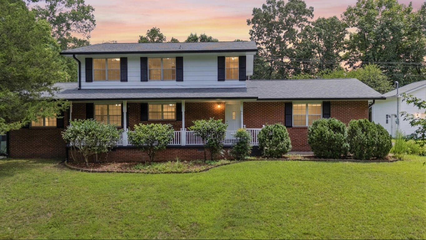 5037 Montcrest Drive — photo