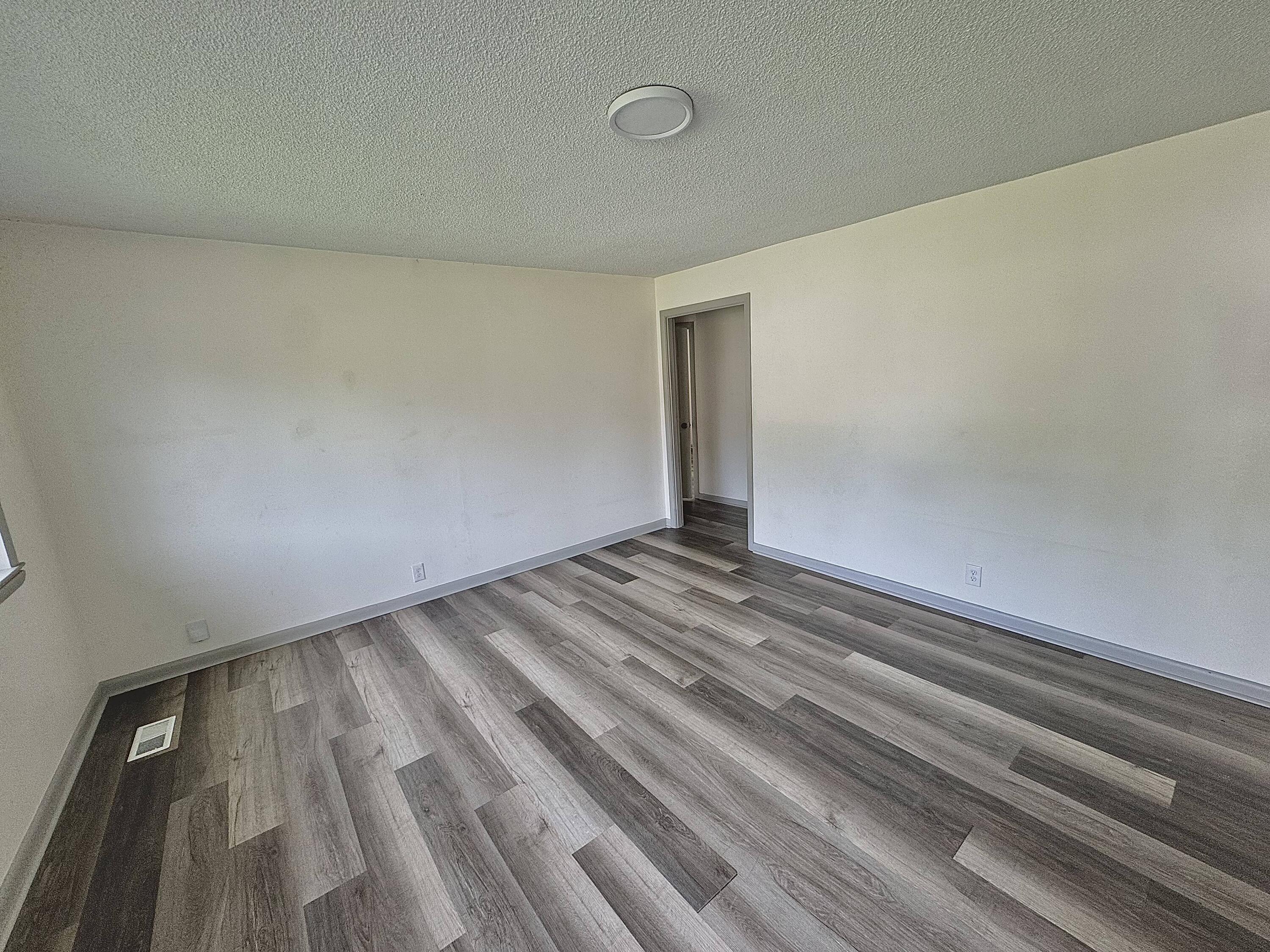 78 Rathbun Circle — photo