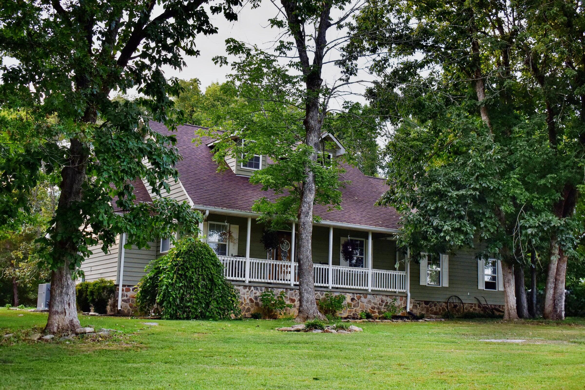9415 Old State Highway 28 — photo