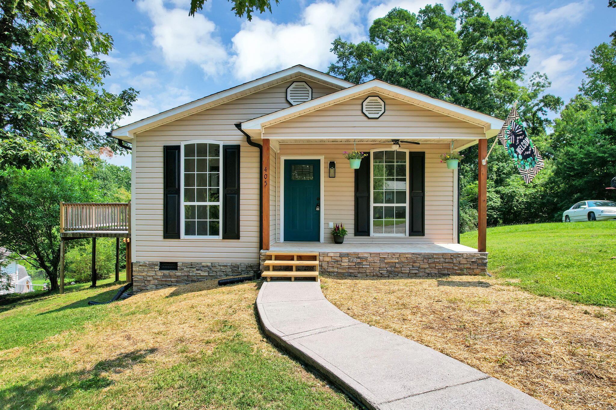405 Indian Hills Drive — photo
