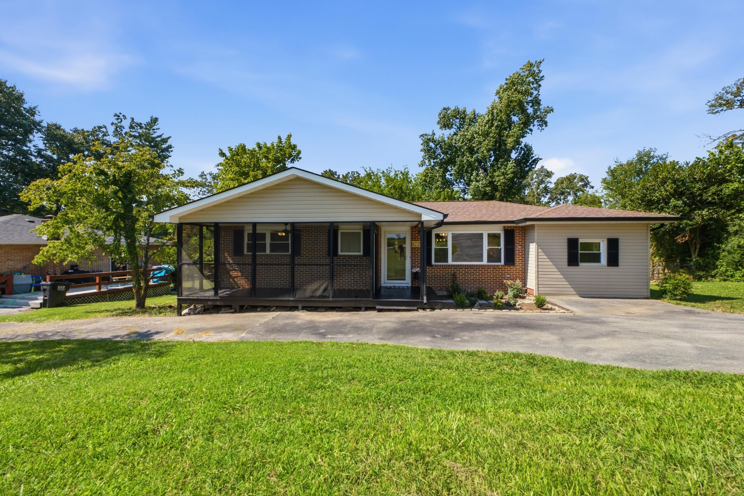 8228 Pine Ridge Road — photo