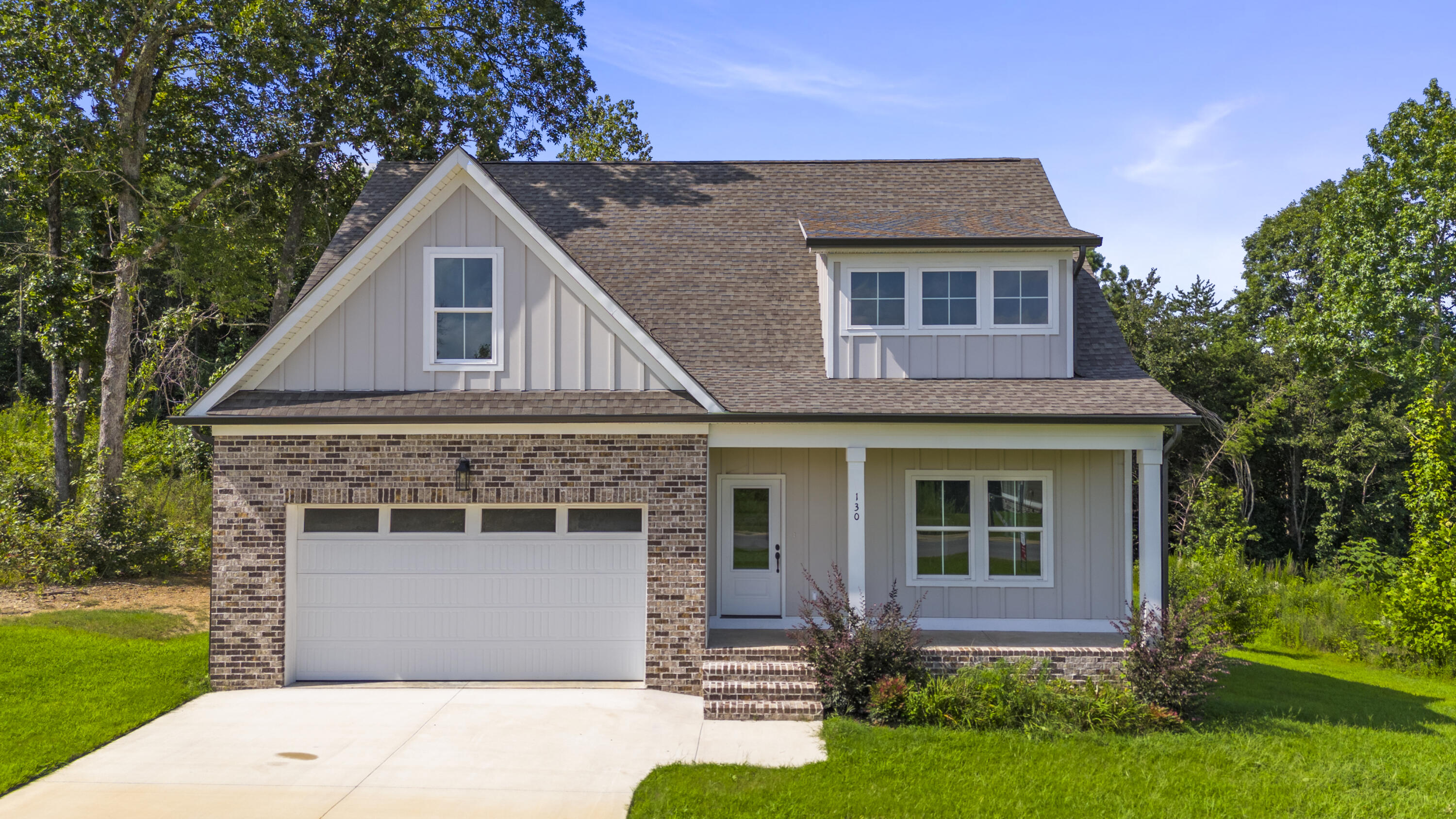 130 Cascade Drive — photo