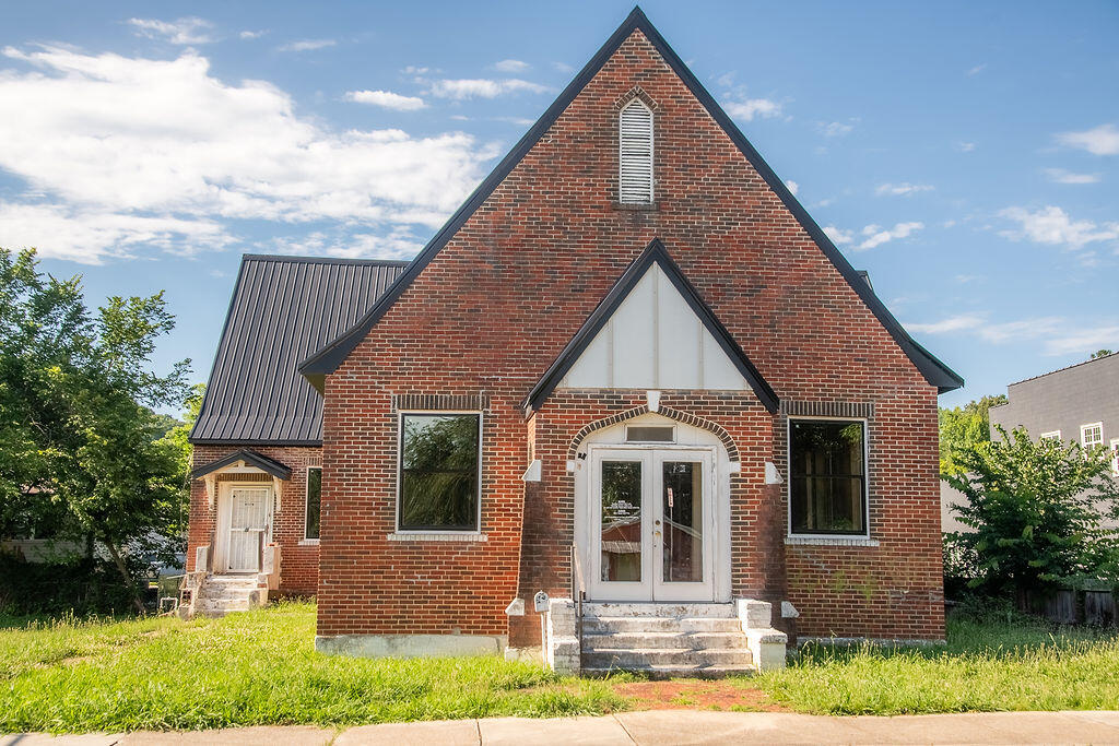 21 W Bell Avenue — photo