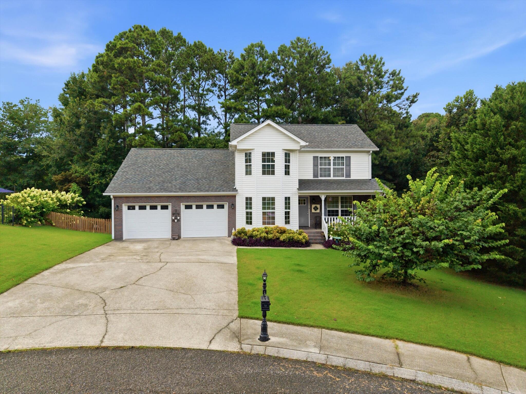 57 Woodbury Court — photo