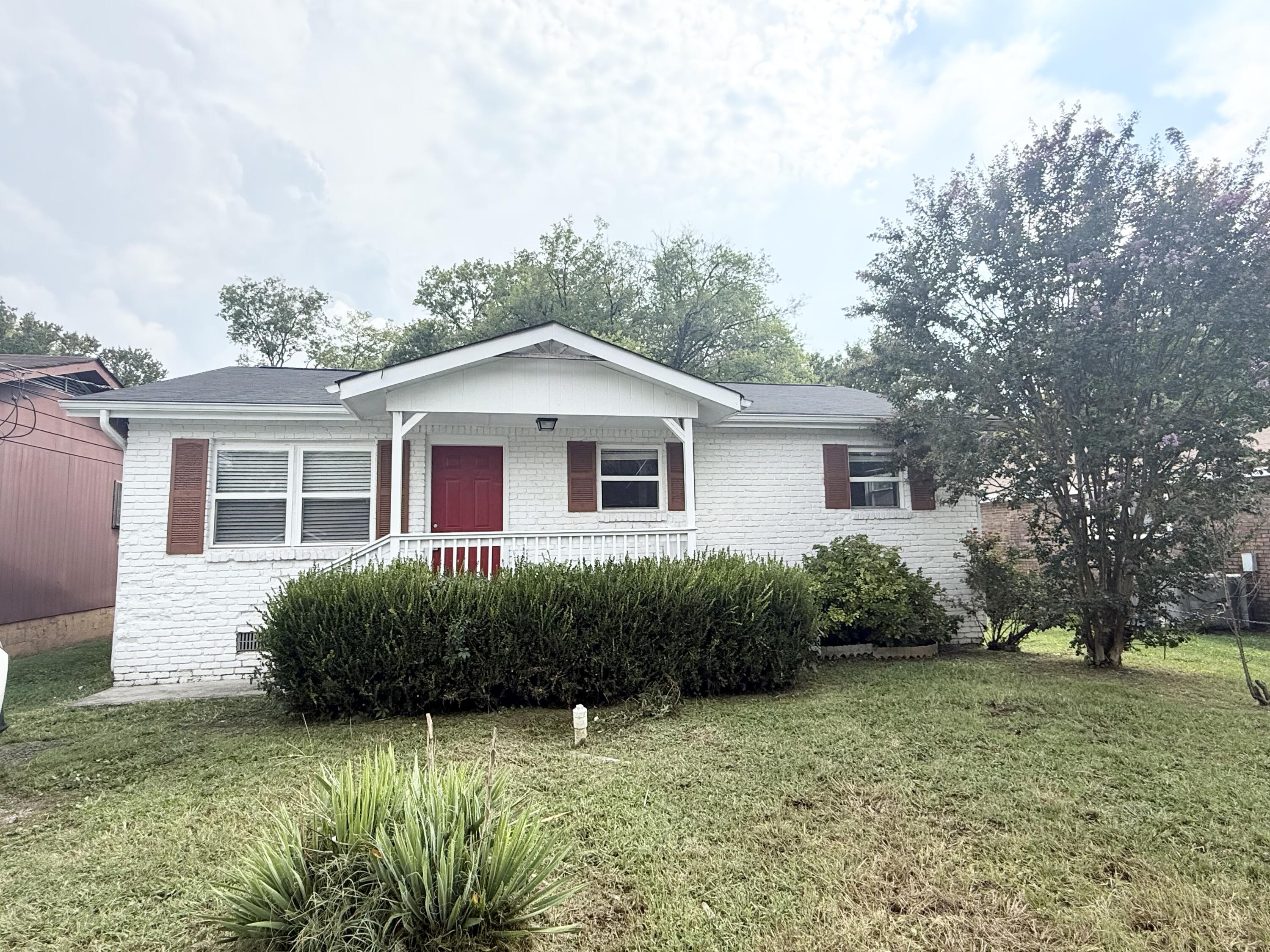 1710 Olive Street — photo