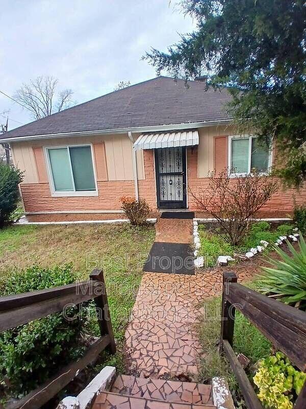 1307 Wheeler Avenue — photo