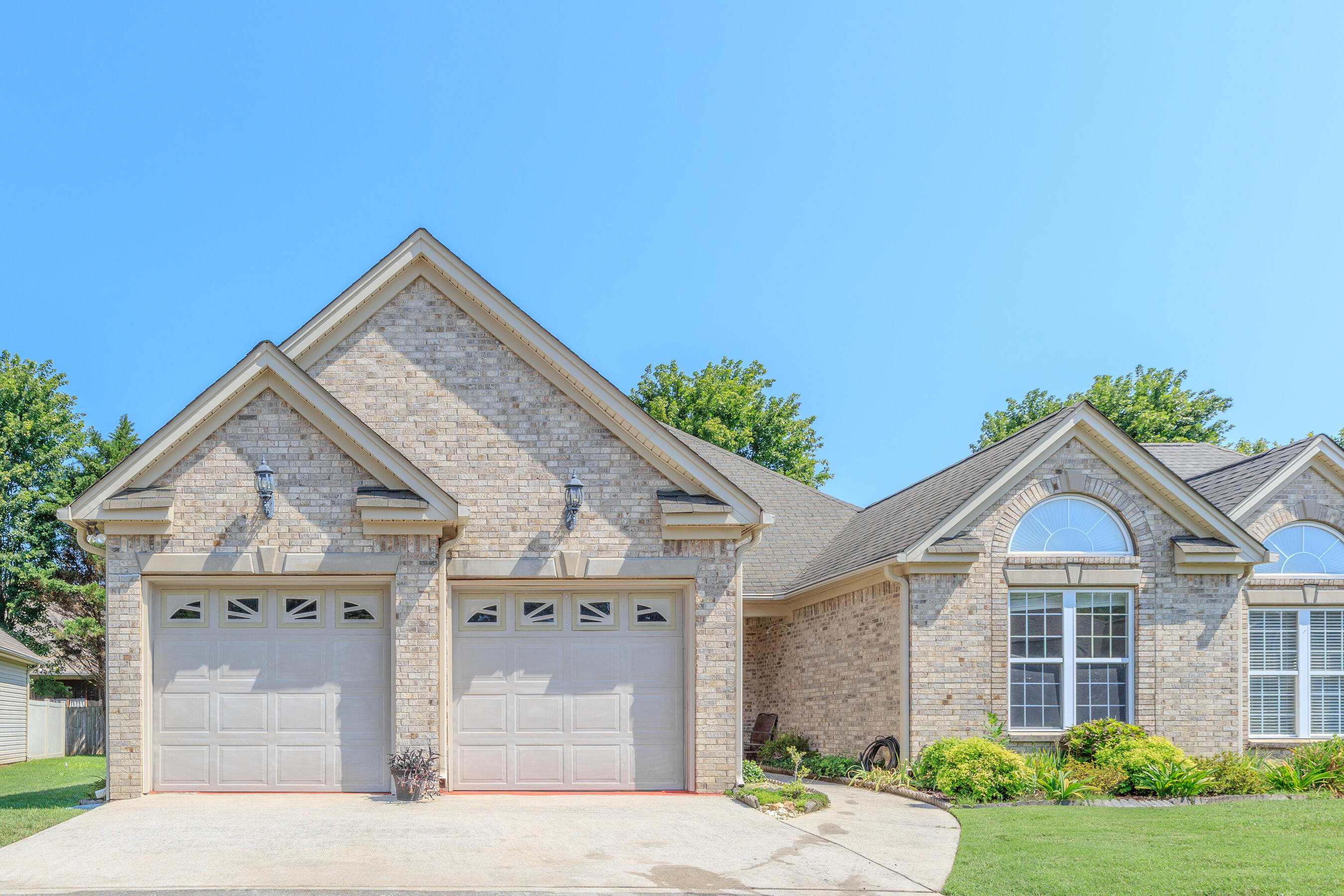 6631 Rapidan River Road — photo