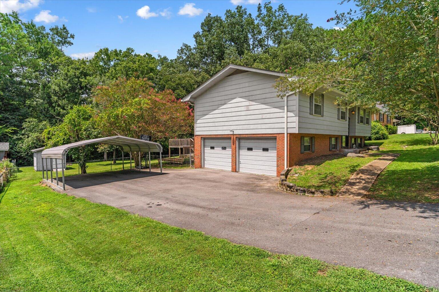 1437 Piedmont Drive NE — photo