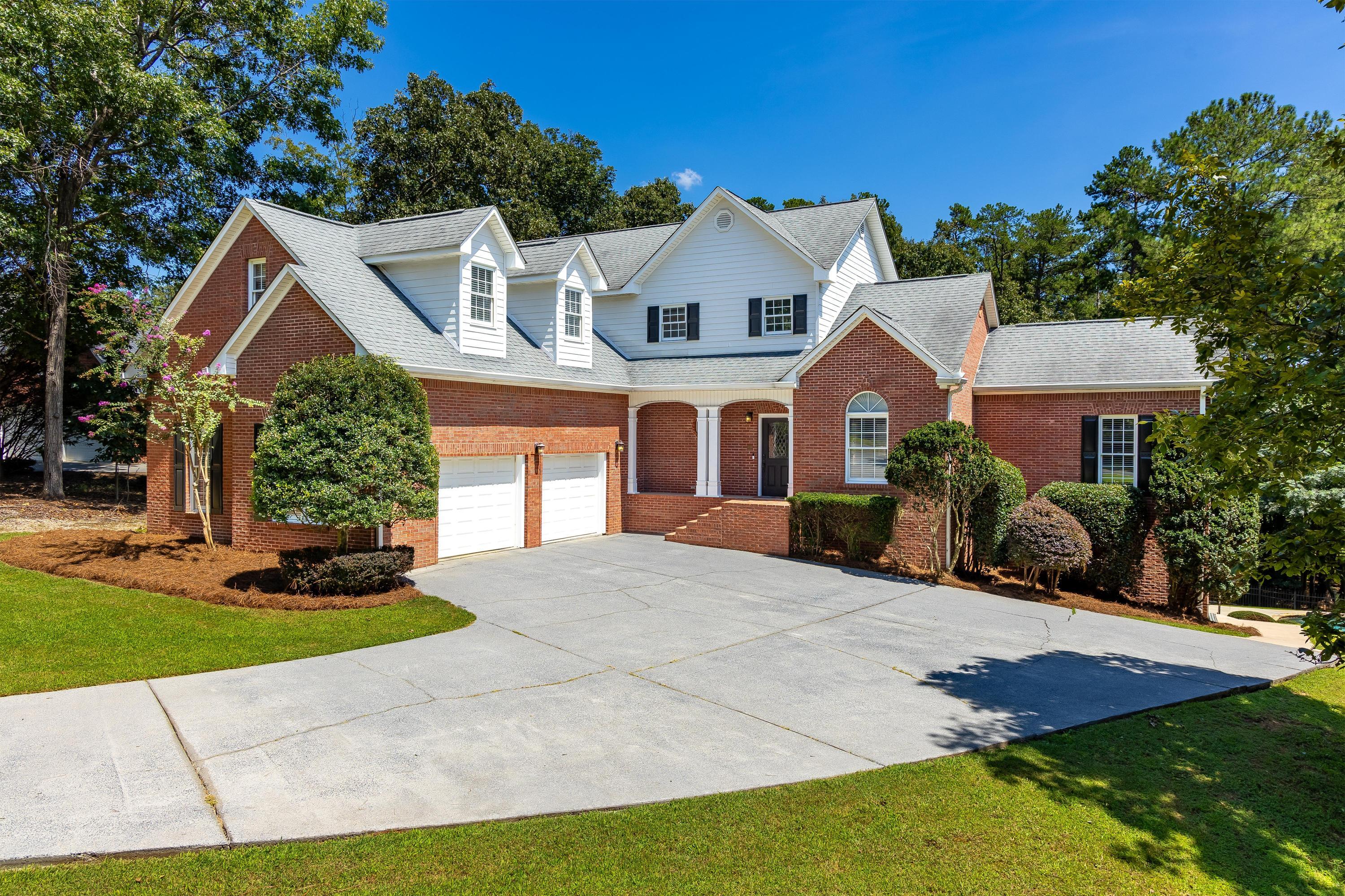 388 Double Tree Drive SE — photo