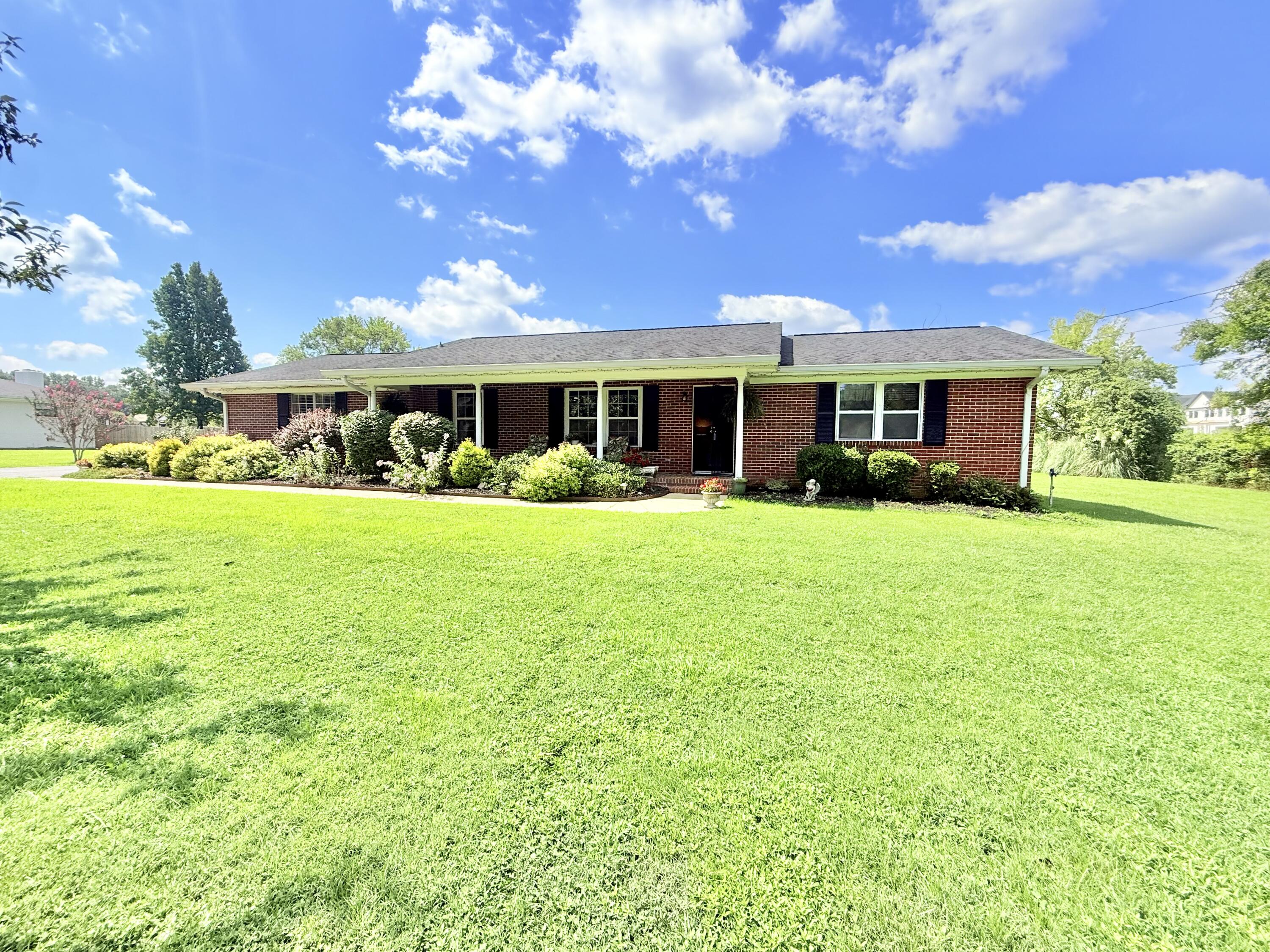 1608 Eagle Drive — photo